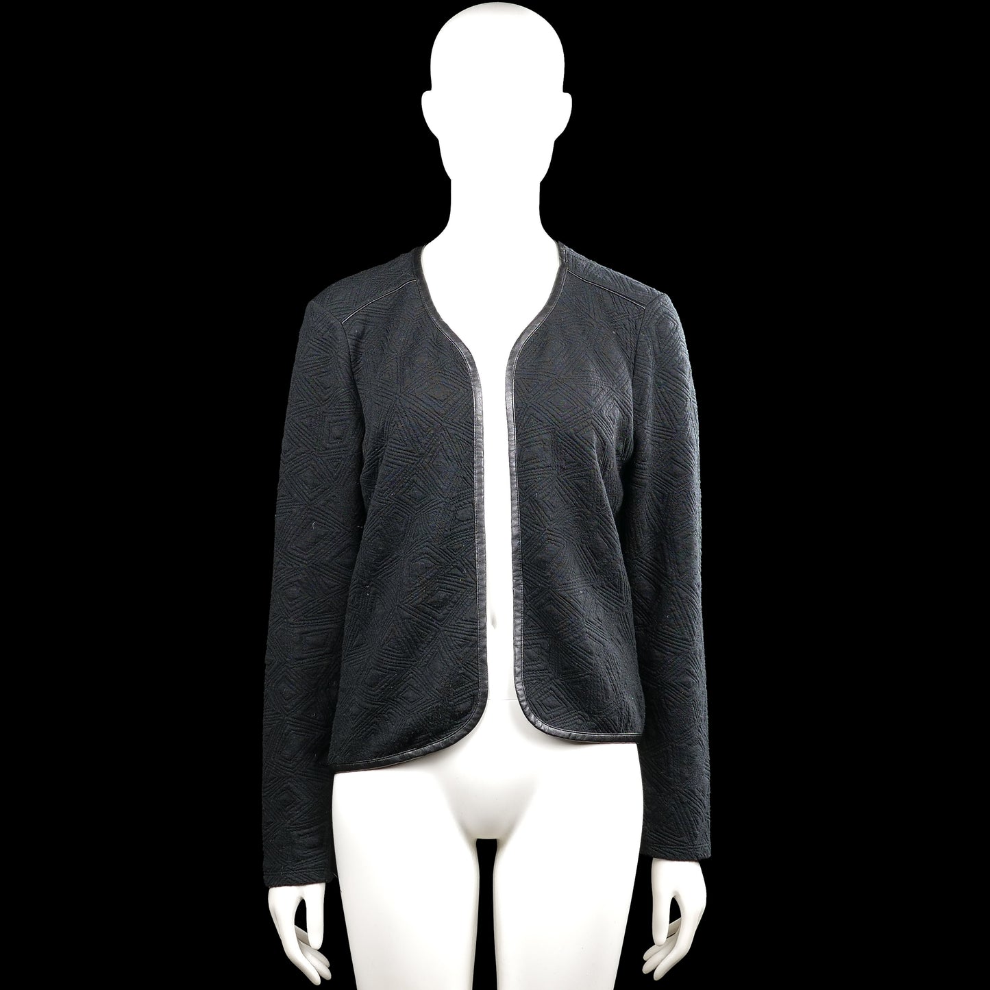 Only - Bolero jacket - Black - Size L - Black long-sleeve open-front jacket with a V-neckline and straight hem. Features a diamond quilted texture and plain cuffs with trim along the edges.