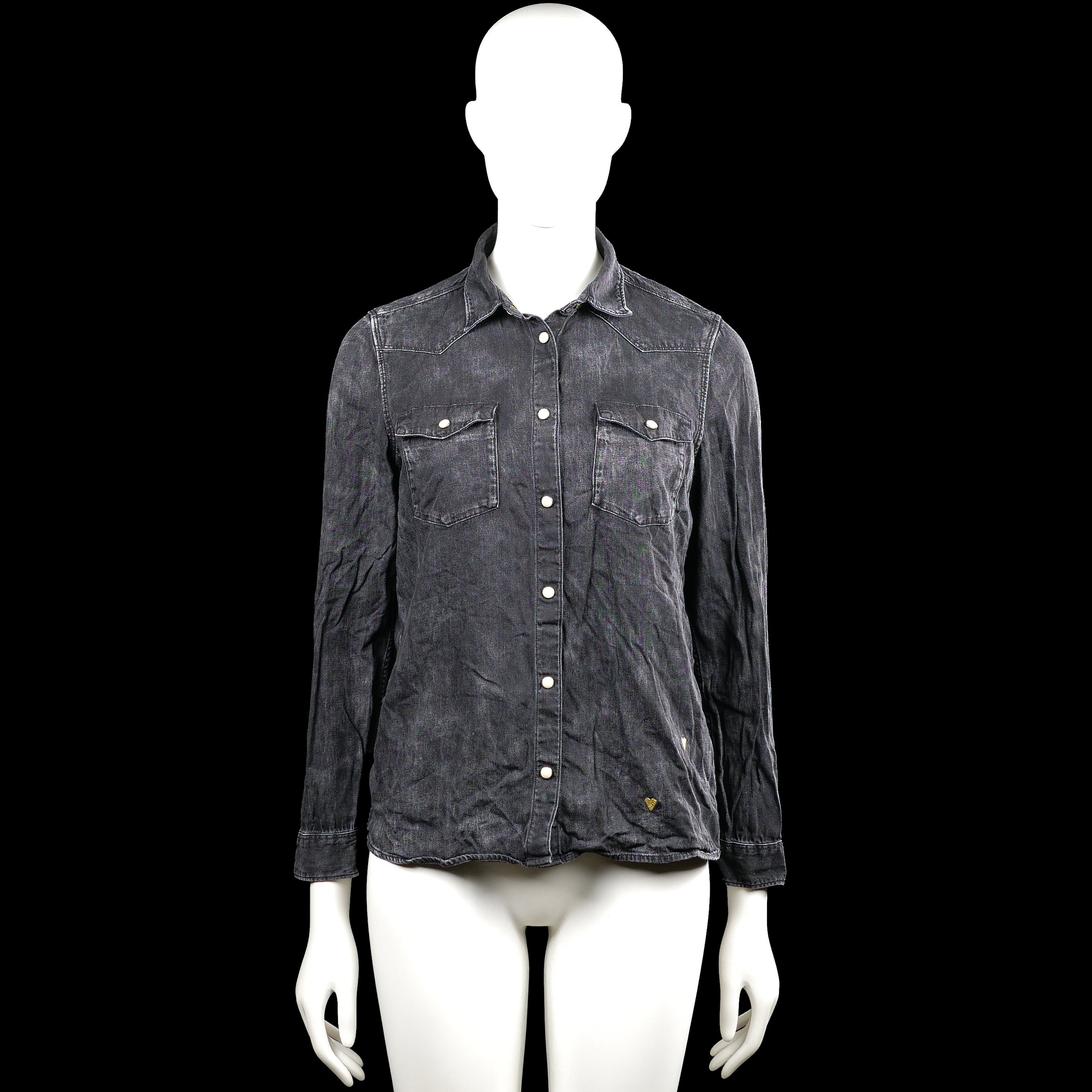 Sotch & soda - Shirt - Charcoal - Size S - Charcoal solid button-up shirt with a classic collar and long sleeves. Features two flap chest pockets with buttons, button cuffs, and a curved hem.