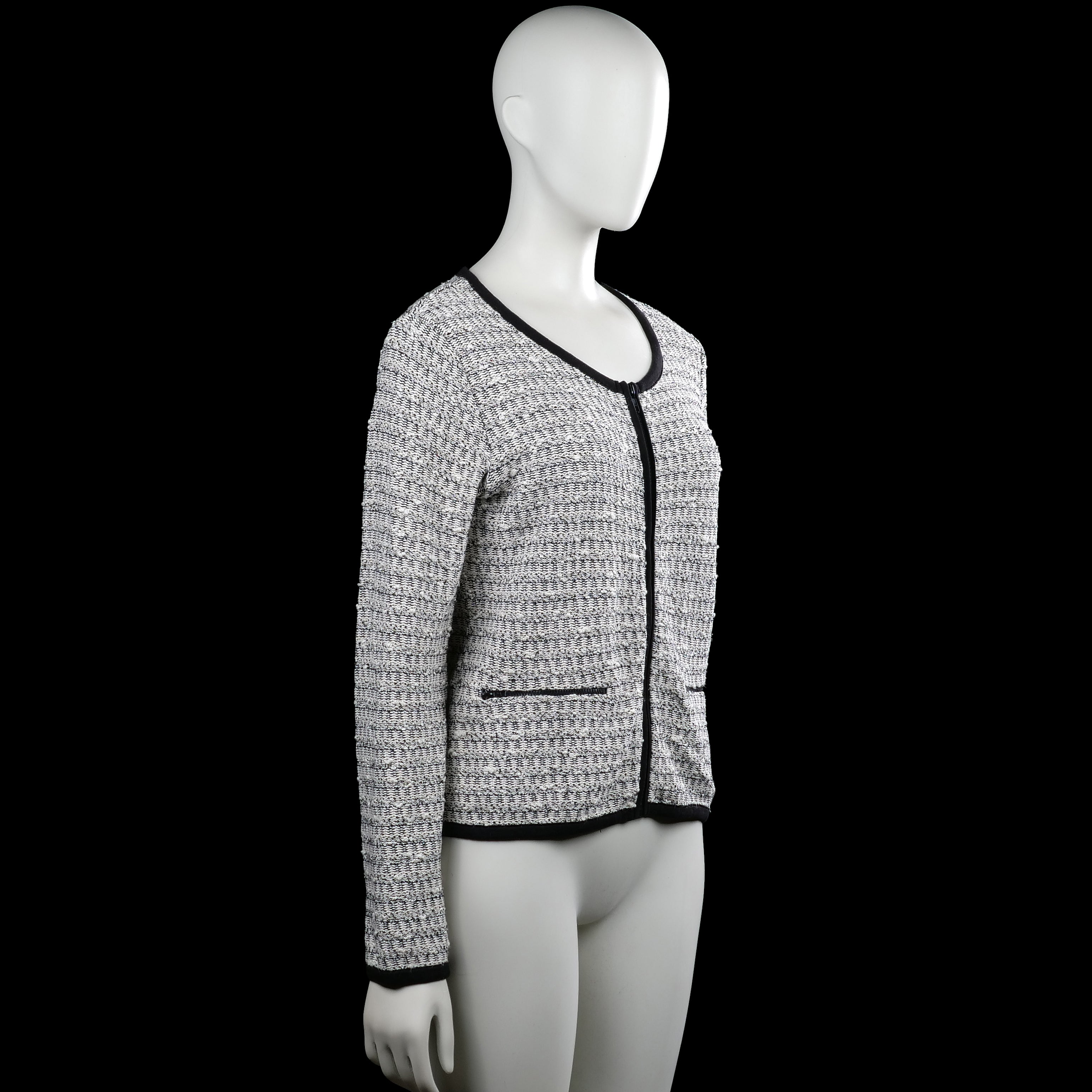 Blazer - White & Black - Size 40