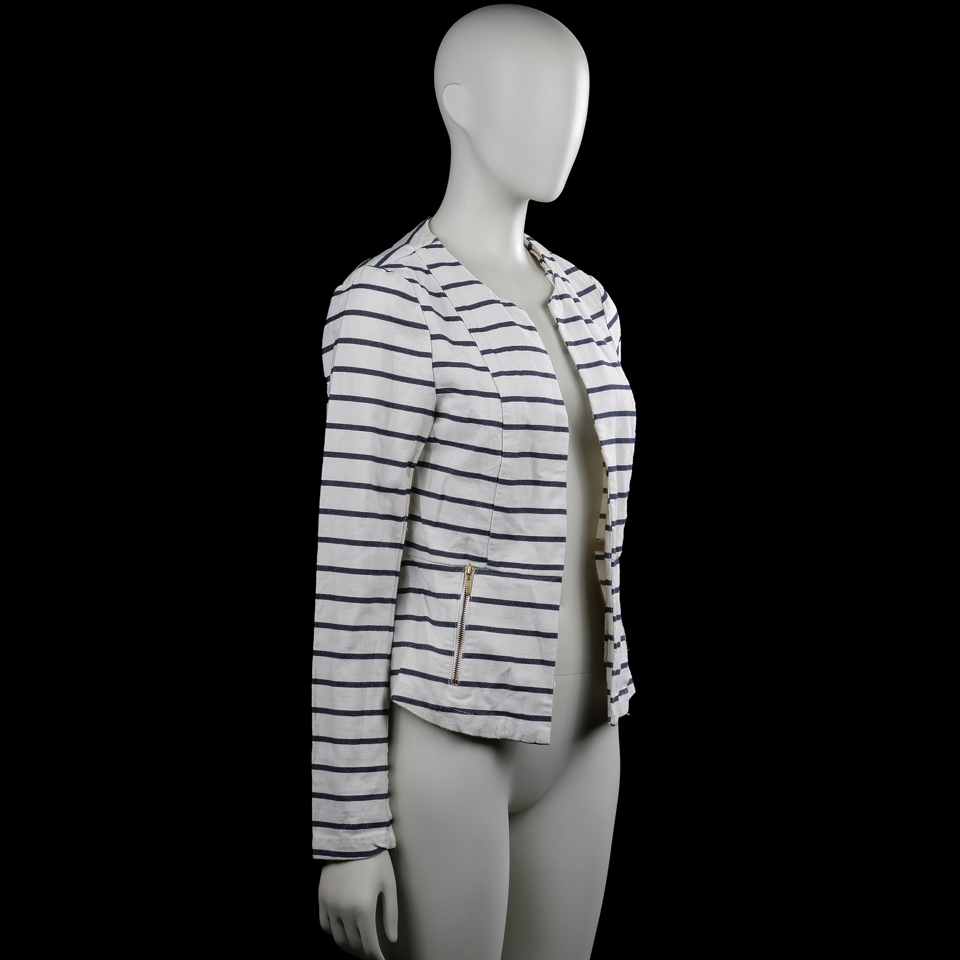 Blazer - White & Navy - Size 36