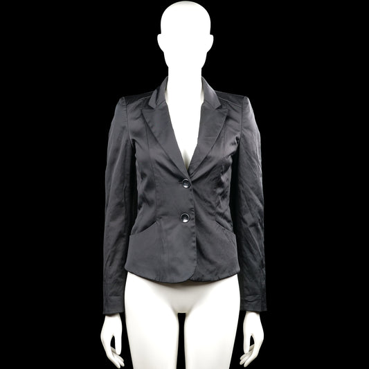 Mango - Blazer - Black - Size 36 - Black solid blazer with a V-neckline and notched lapels, featuring long sleeves and a straight hem. Two-button front closure and two front pockets.