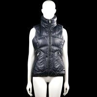 O'neill - Padded vest - Navy - Size M - Navy solid sleeveless quilted vest with a high neck and full-length front zipper closure. Features two zip pockets at the front and a straight hem.
