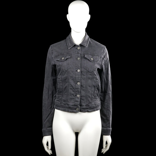 Fb Sister - Denim jacket - Charcoal - Size M - Charcoal solid jacket with a classic collar and long sleeves with button cuffs. Features a front button closure, flap chest pockets, and a straight hem.