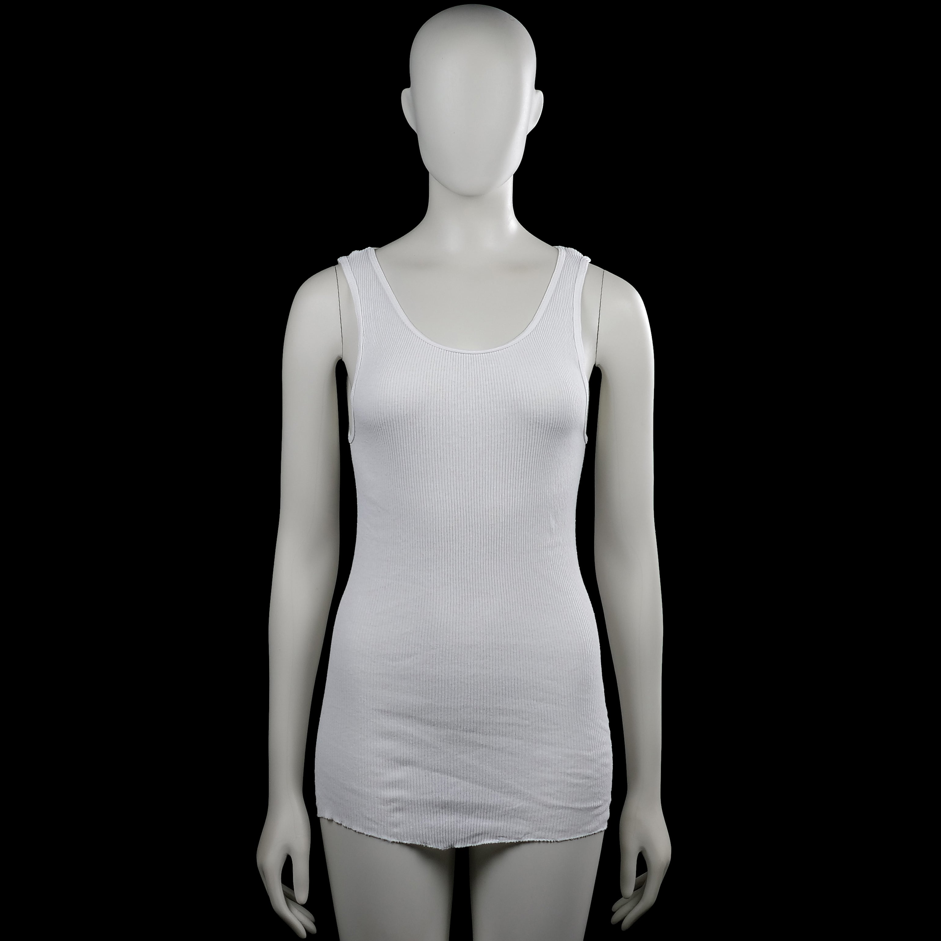 Tank top - White - Size S - White solid sleeveless top with a scoop neckline and wide shoulder straps. Straight hem with no visible closures or pockets.