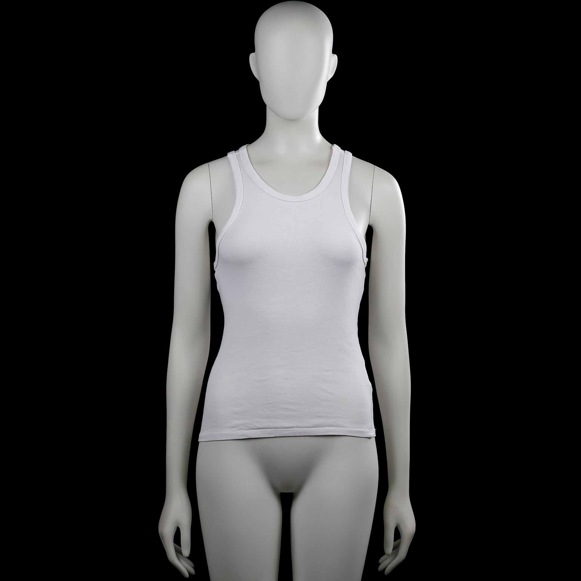 Gina Tricot - Tank top - White - Size M - White solid sleeveless tank top with a scoop neckline and wide shoulder straps. Straight hem with plain armhole and neckline binding.