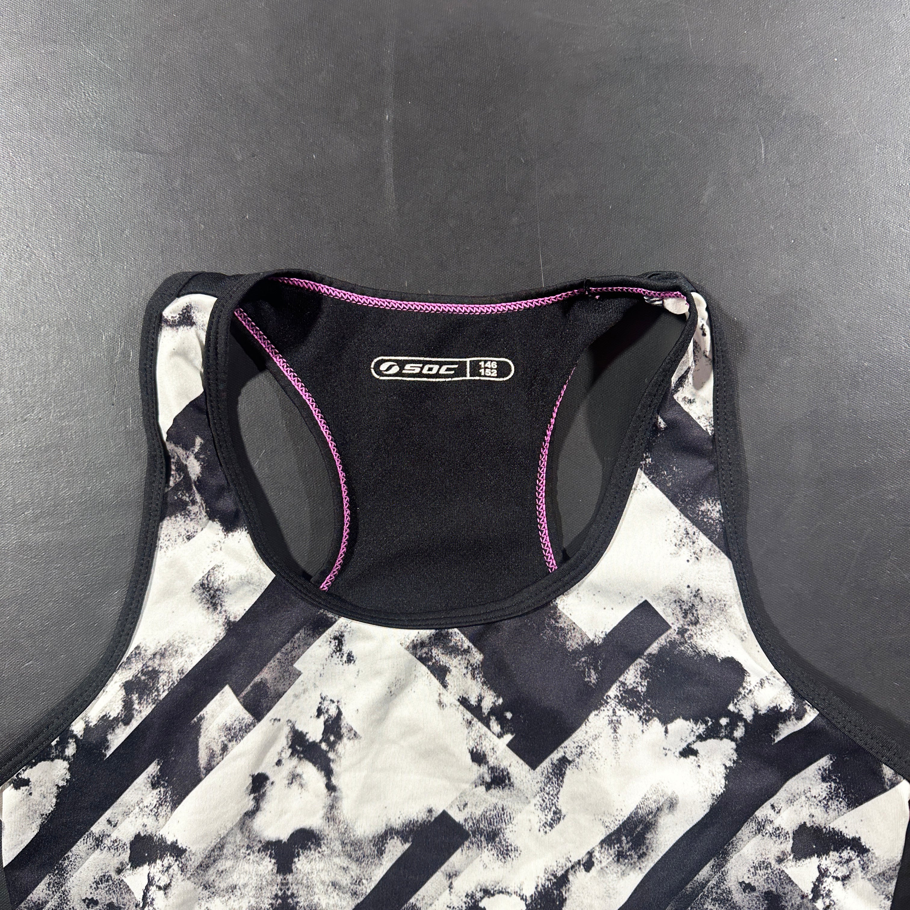 Tank top - White & Black - Size 146, 152
