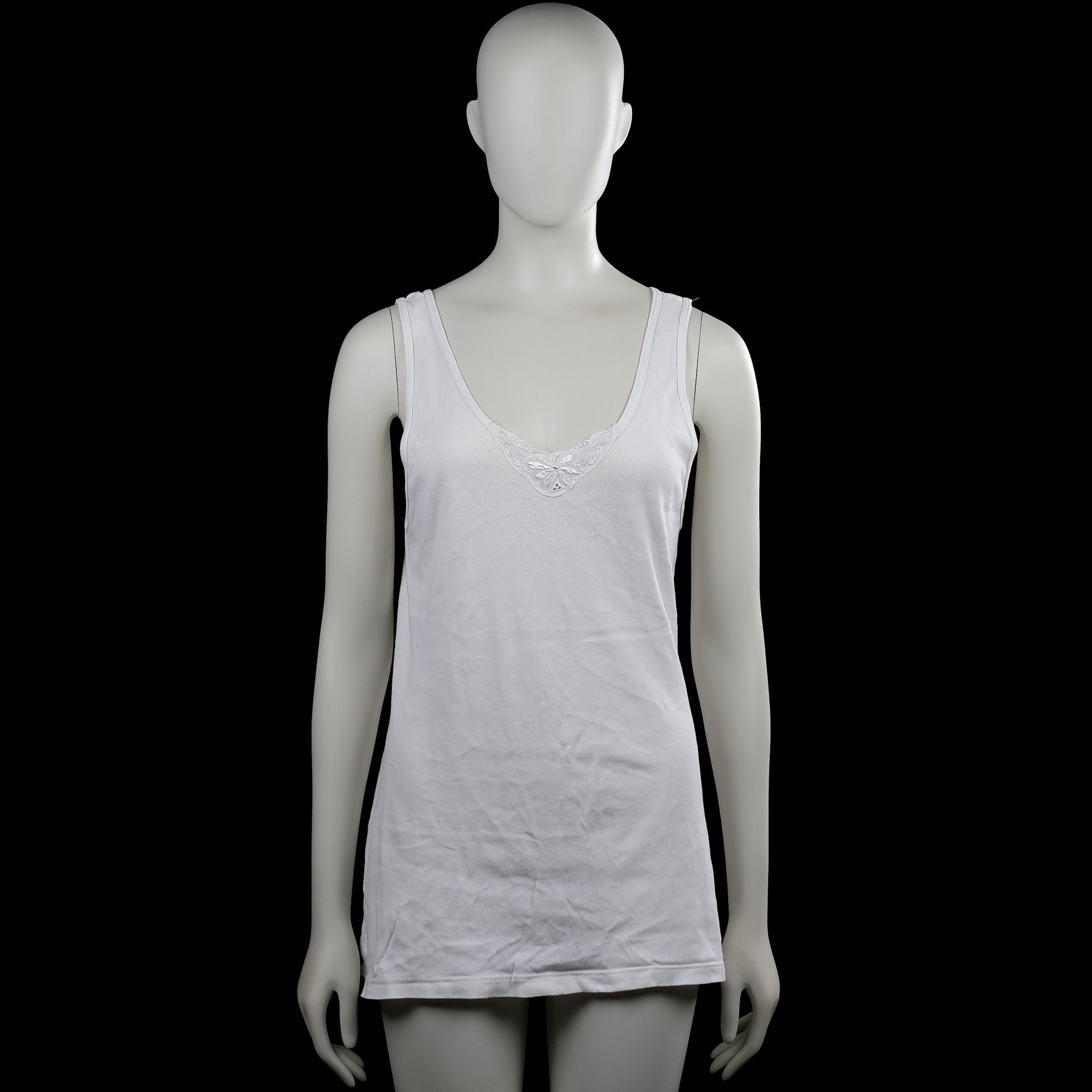 Tank top - White - Size 52 - White solid sleeveless tank top with a scoop neckline and straight hem. Features a small lace detail at the center front neckline.
