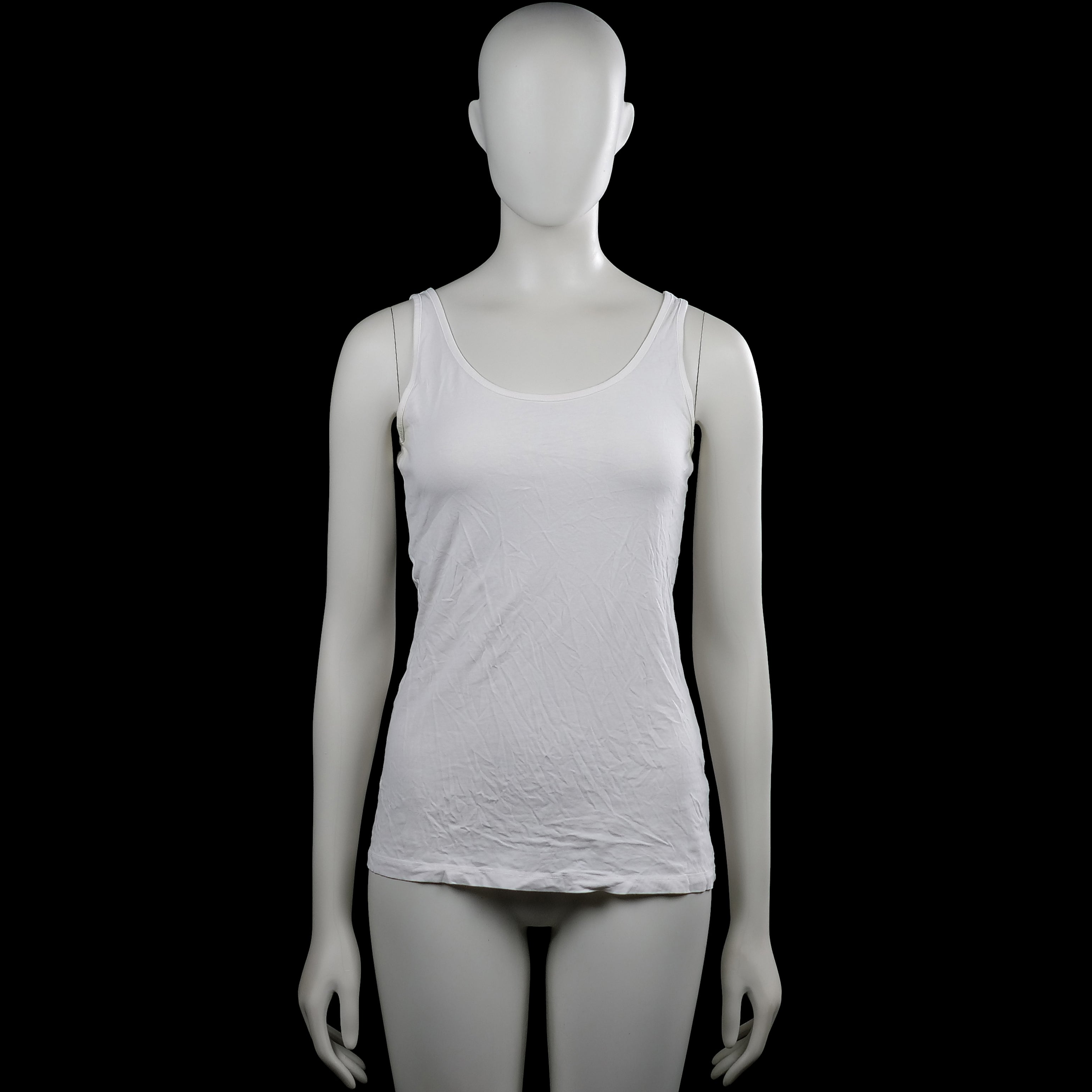 Kappahl - Tank top - White - Size S - White solid sleeveless top with a scoop neckline and wide shoulder straps. Straight hem with no visible closures.