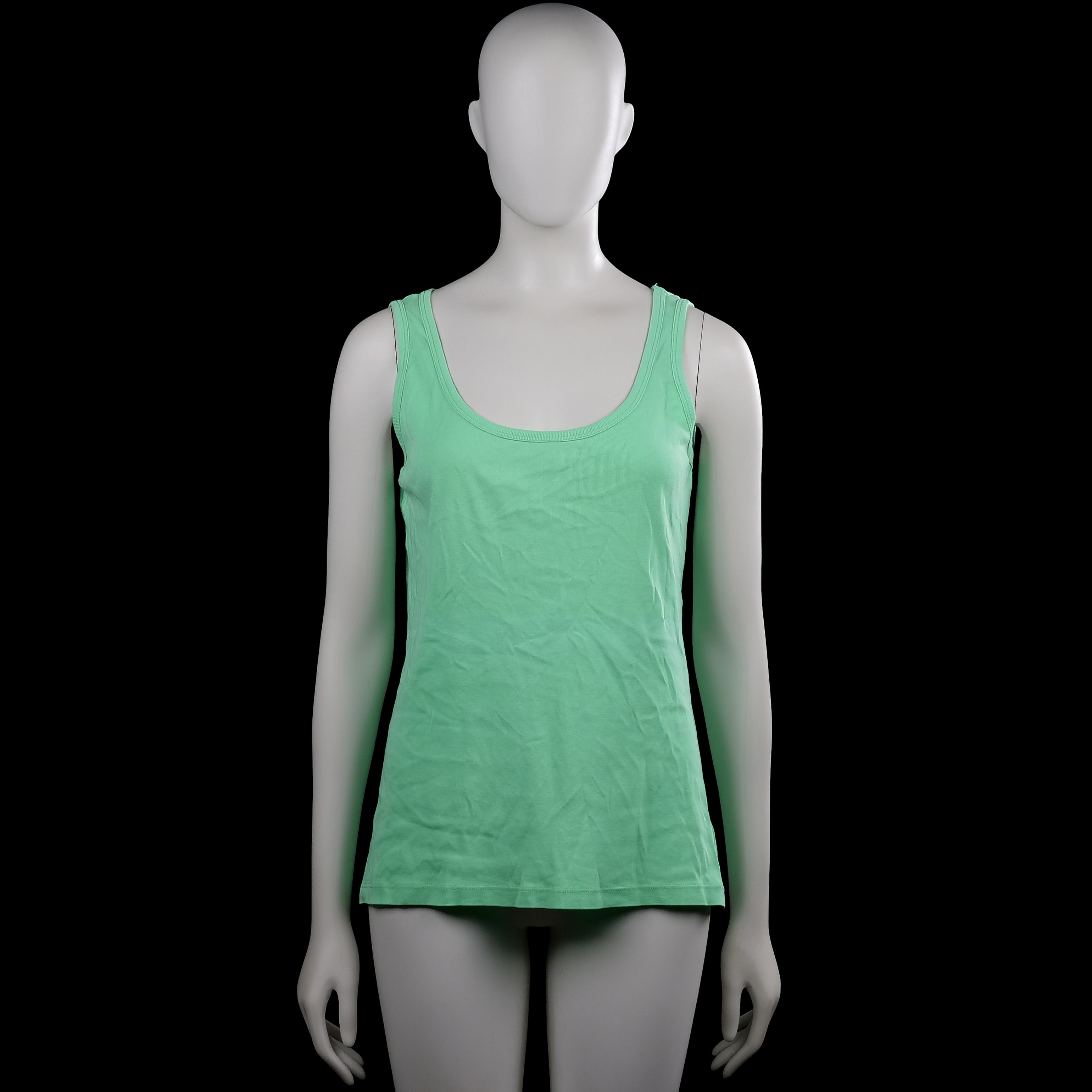 Å - Tank top - Mint - Size M - Mint solid sleeveless tank top with a scoop neckline and wide shoulder straps. Straight hem with plain edge finishing.