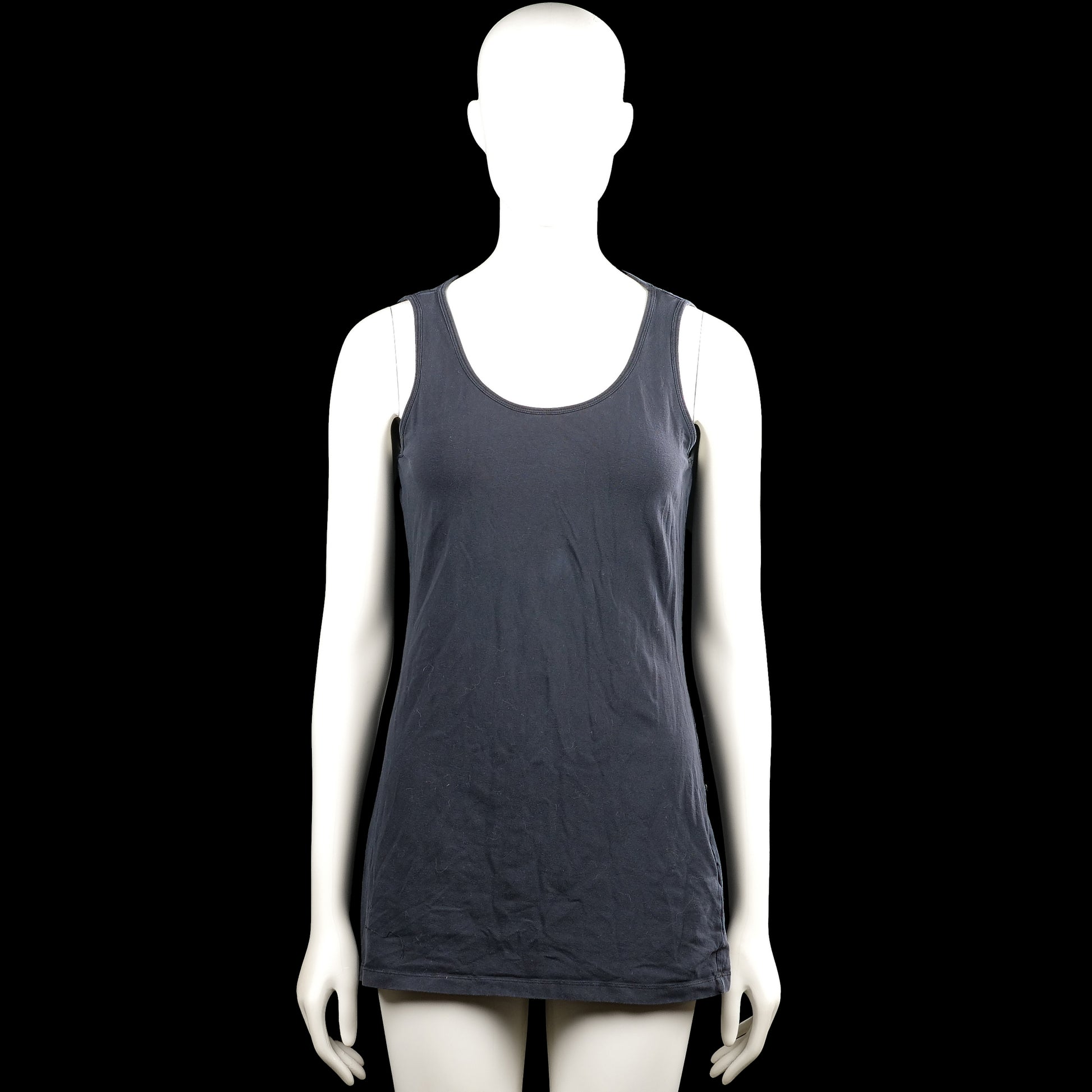 Mywear Basic - Tank top - Charcoal - Size M - Charcoal solid sleeveless top with a scoop neckline. Straight hem with plain arm openings.