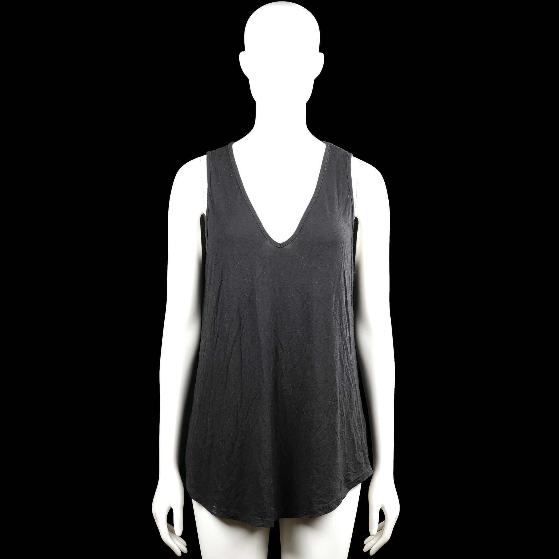 Shein - Tank top - Black - Size M - Black solid sleeveless top with a V-neckline and wide shoulder straps. Features a straight hem with no visible closures or pockets.