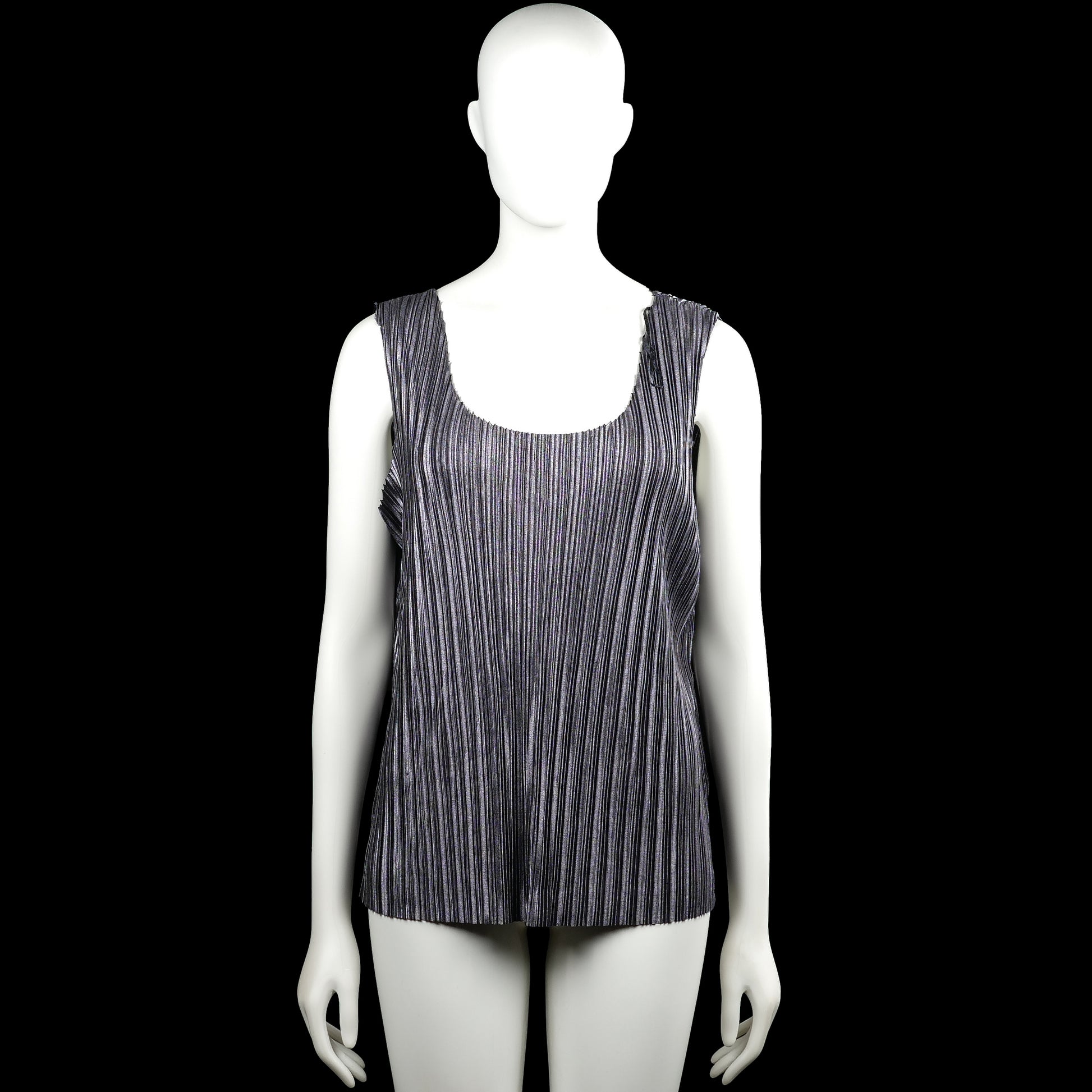Kaul - Tank top - Gray & Black - Size M - Gray and black striped sleeveless top with a scoop neckline and a straight hem. Features long open side panels and a small back neck closure.