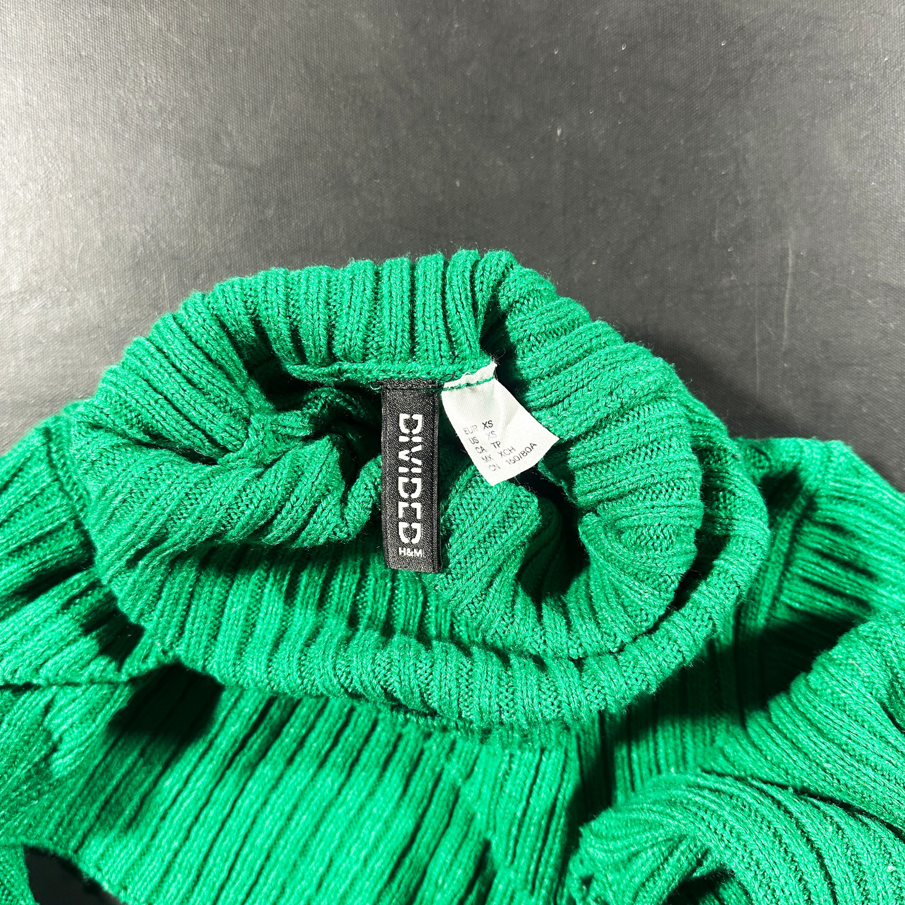 Turtleneck - Forest Green - Size XS