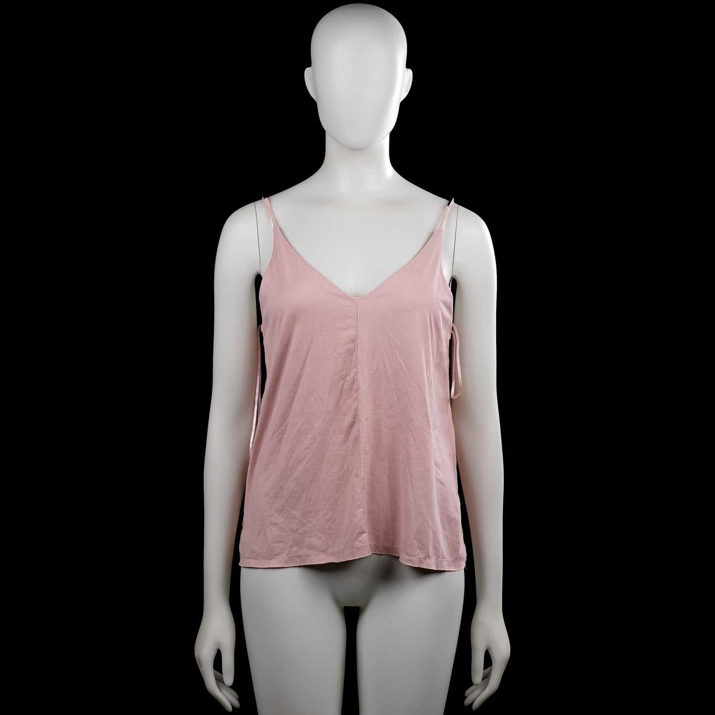 Atmosphere - Tank top - Pink - Size 36 - Pink solid sleeveless camisole with thin shoulder straps and a V-neckline. Straight hem with a horizontal strap detail across the upper back.