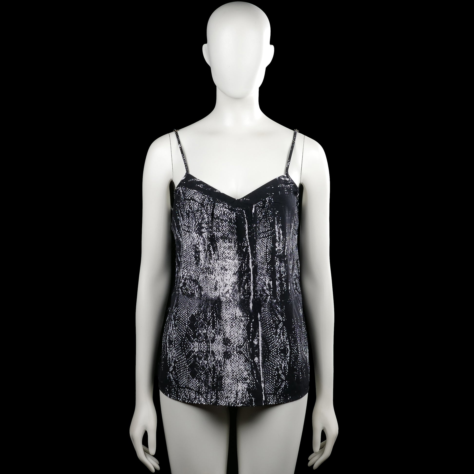 Jacqueline De Yong - Tank top - Black & White - Size 38 - Black and white printed camisole with spaghetti straps and a V-neckline. Features a straight hem and no visible closures.