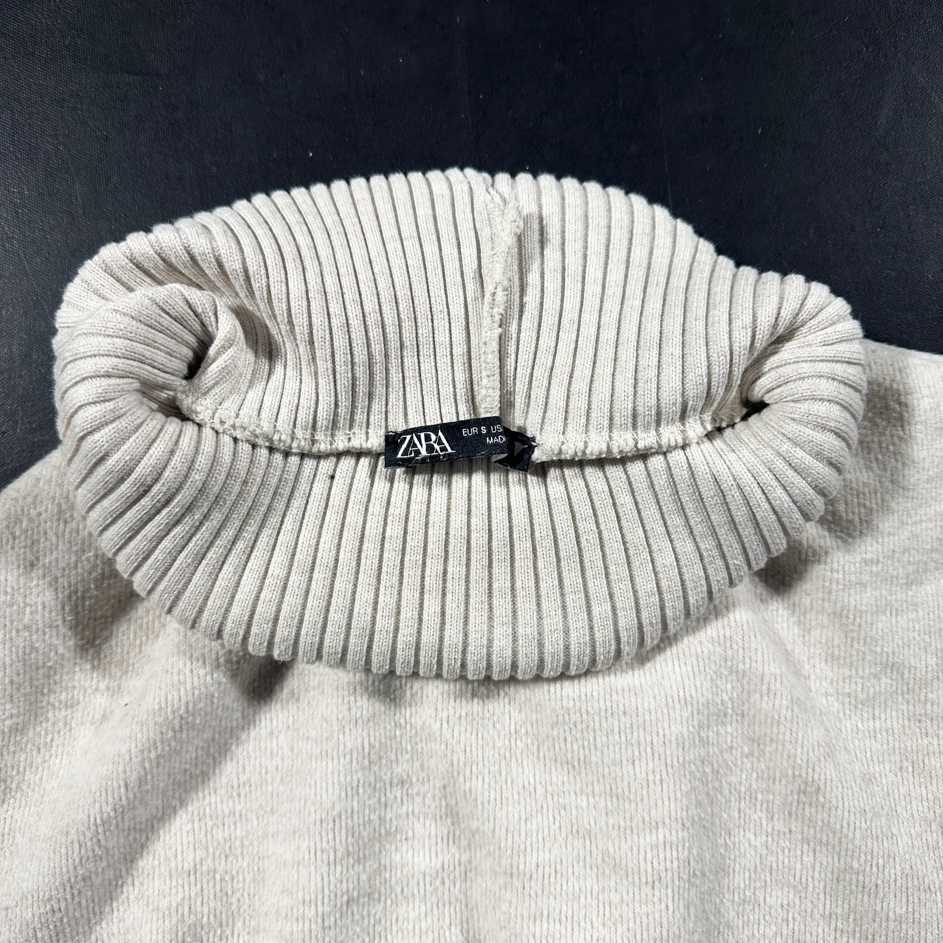 Turtleneck - Light Gray - Size S