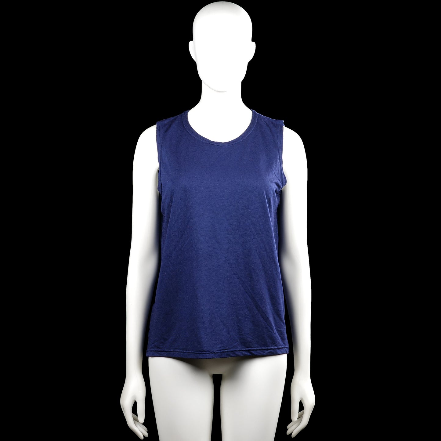 Punlh - Tank top - Navy - Size M - Navy solid sleeveless top with a round neckline and straight hem. No visible closures or pockets.