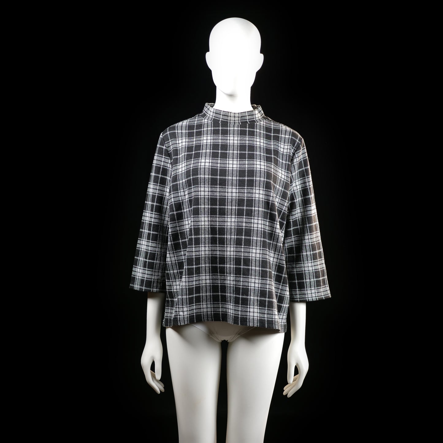 Jean Pascale - Blouse - Black & White - Size L - Plaid patterned top with a boxy fit, 3/4-length sleeves, and a mock neck. No visible closures or embellishments.