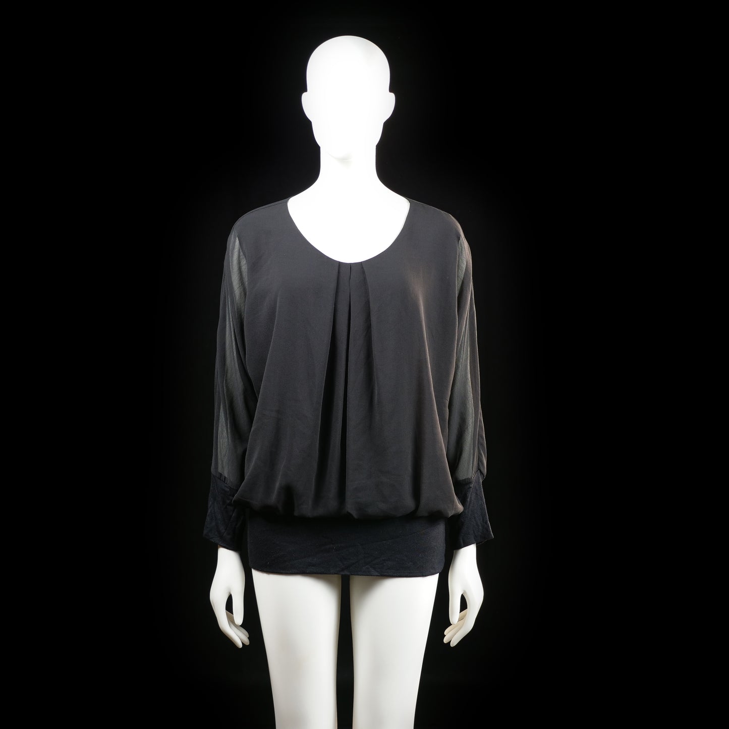 2-biz - Blouse - Black - Size XL - Loose-fitting blouse with a deep pleated front and sheer long sleeves. The wide hem band creates a blouson silhouette.