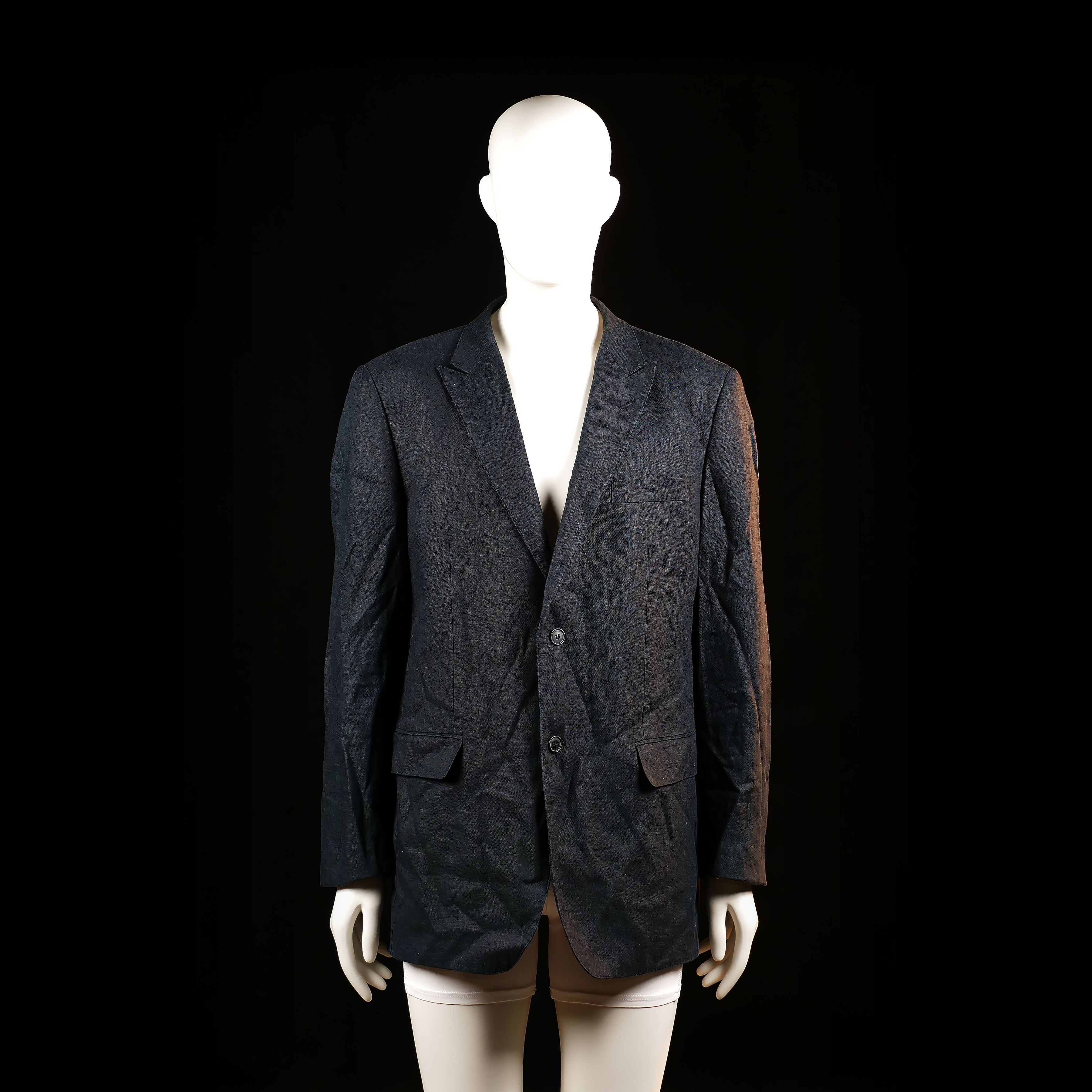 Batistini - Blazer - Navy - Size 54 - Single-breasted blazer with a two-button front closure, notched lapels, and flap pockets. Back and sleeves show moderate wrinkling throughout.