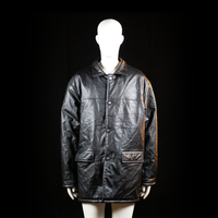 Ac - Leather jacket - Black - Size XXL - Long button-up leather jacket with a straight hem and two large flap pockets at the front. Clean design with visible horizontal stitching at the chest and upper back.