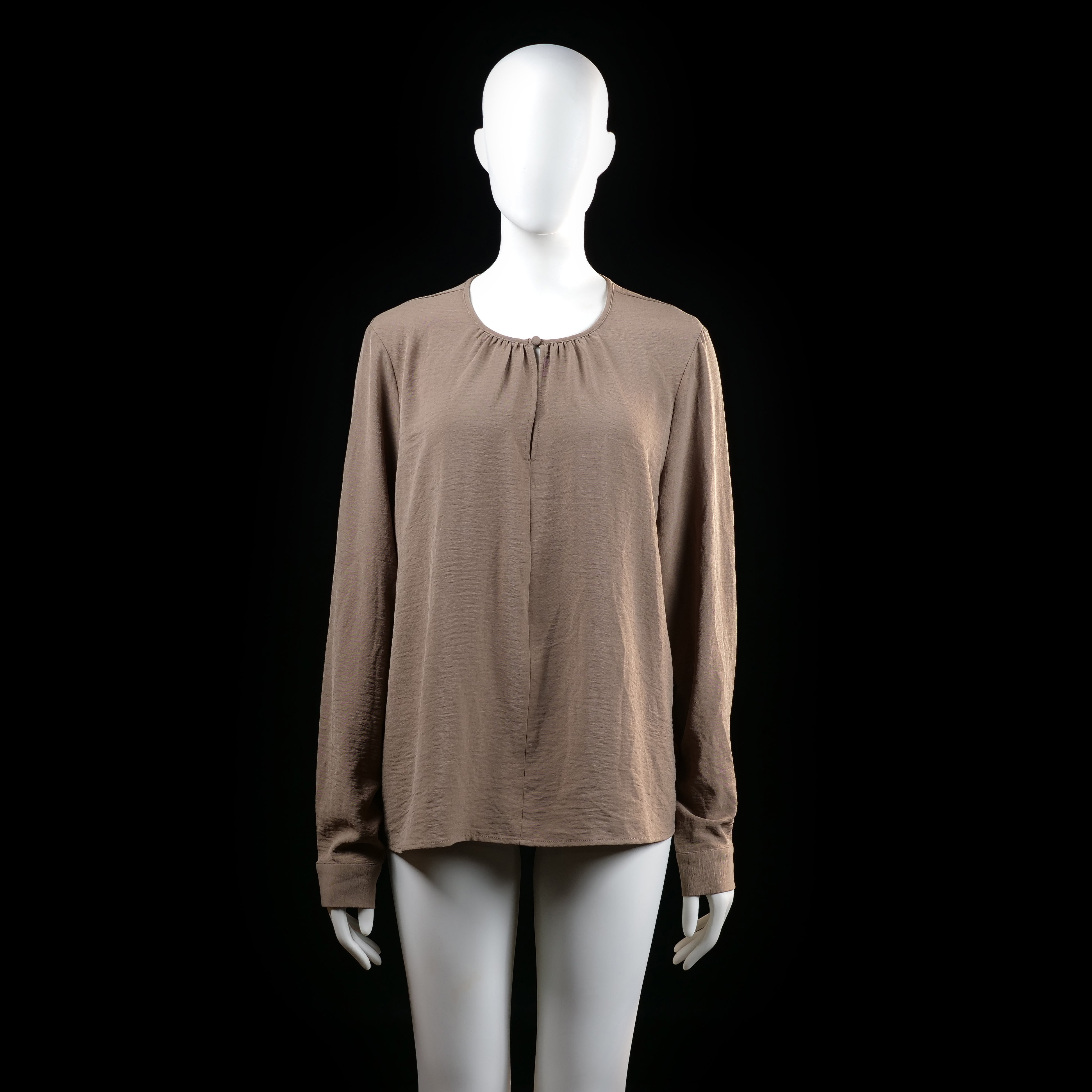 Vero Moda - Blouse - Taupe - Size L - Long-sleeve blouse with a gathered round neckline and a small front slit. Features buttoned cuffs and a relaxed hemline.