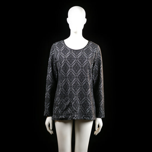 Isolde - Blouse - Gray & Black - Size M - Long-sleeved top with a rounded neckline and a back zipper. Features an all-over ornate black damask pattern on a gray background.