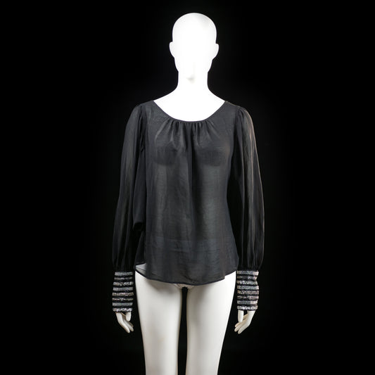 Warehouse - Blouse - Black & White - Size 40 - Sheer long-sleeve blouse with a gathered round neckline and voluminous sleeves. The wide cuffs feature horizontal stripe embellishments in contrasting tones.