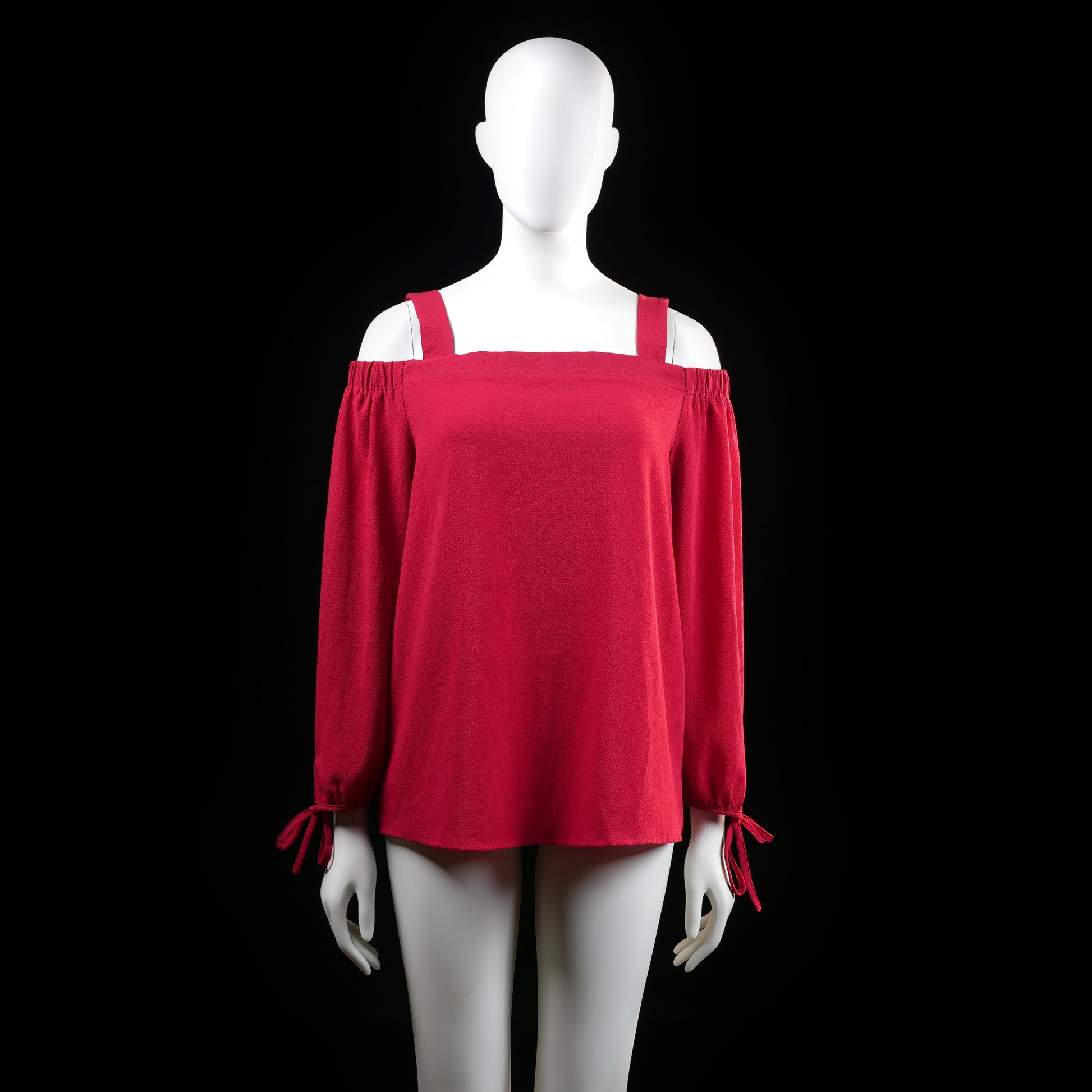 Ovs - Blouse - Red - Size 38 - Off-the-shoulder long-sleeve top with thick shoulder straps and elasticized neckline. Sleeves have gathered cuffs with bow tie details.