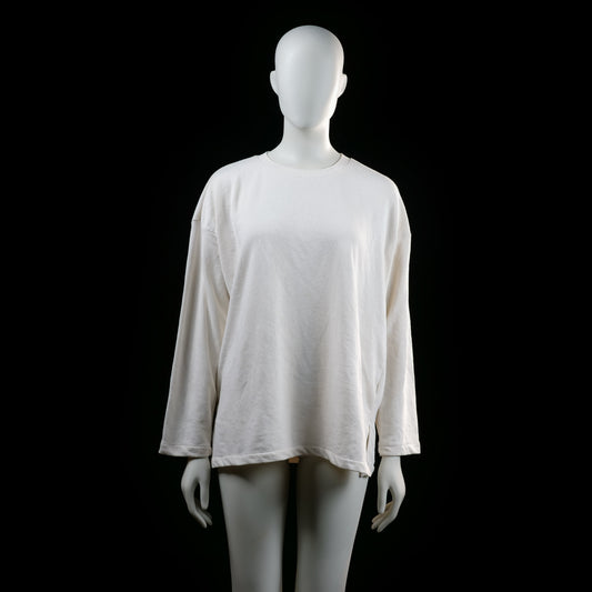 H&M - Long-sleeve top - Ivory - Size M - Solid ivory long-sleeve top with a relaxed fit and side slit at the hem. Features a crew neckline and dropped shoulders.
