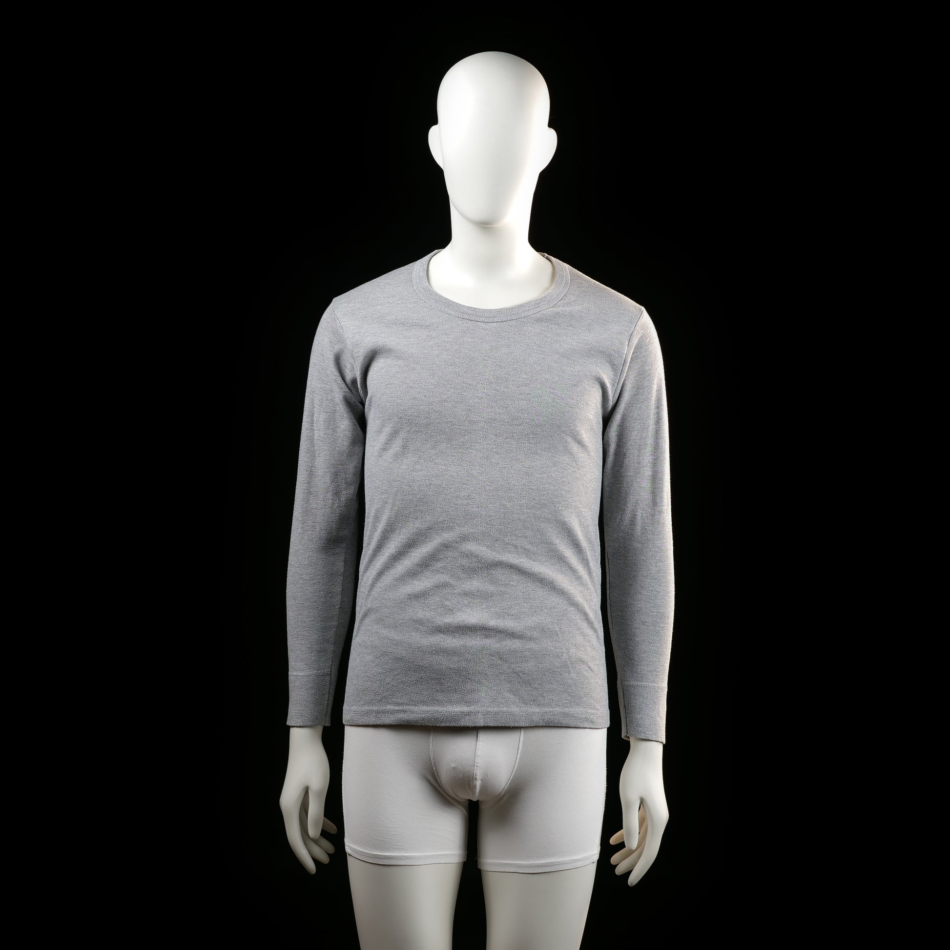 Ceylanoglo - Long-sleeve top - Light Gray - Size 54 - Plain long-sleeve crew neck top with a fitted silhouette and no visible detailing or embellishments. Clean cuffs and hem with a slightly heathered finish.