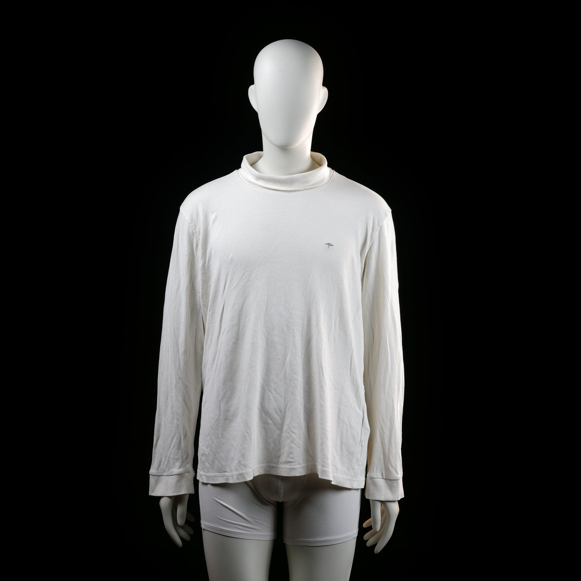 Fynch-hatton - Turtleneck - White - Size XL - Long-sleeve top with a relaxed fit and a loosely structured turtleneck collar. Features a small chest logo detail on the left side.