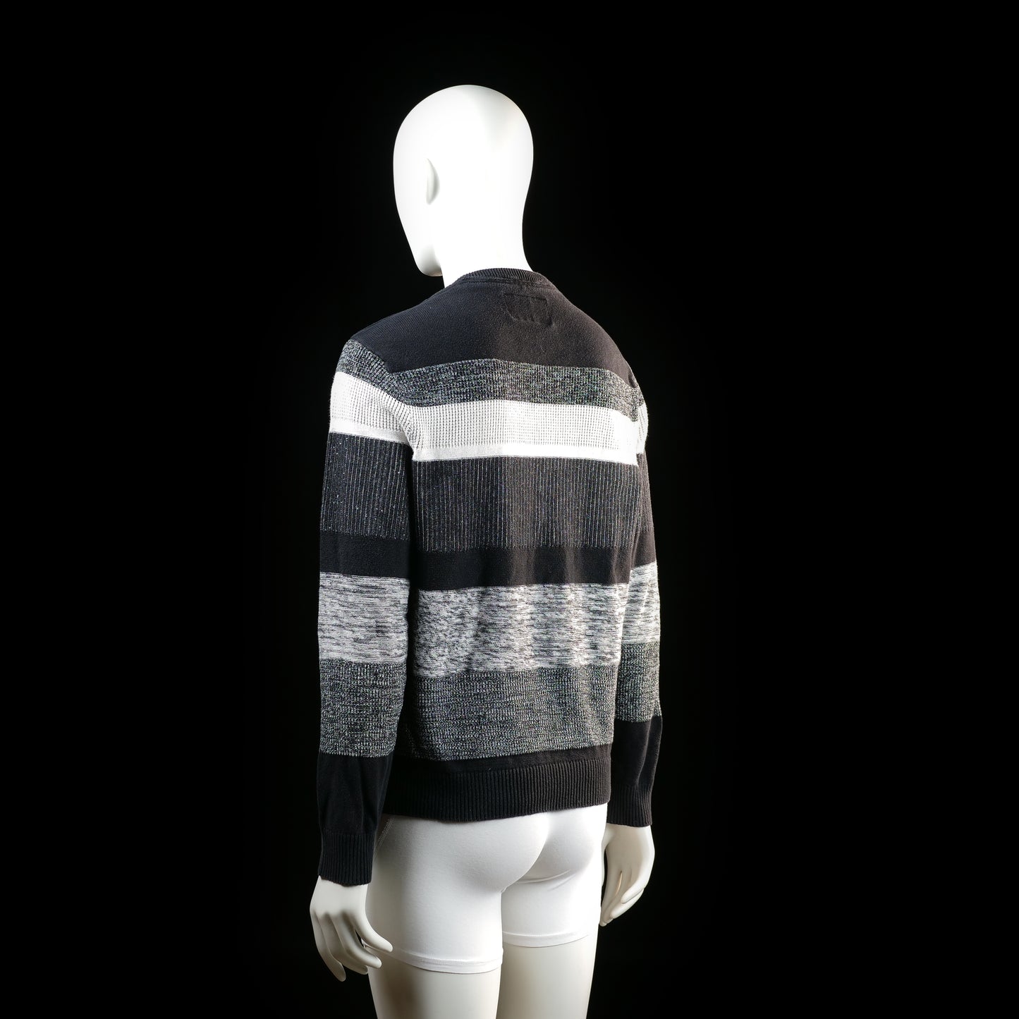 Sweater - White & Charcoal - Size L