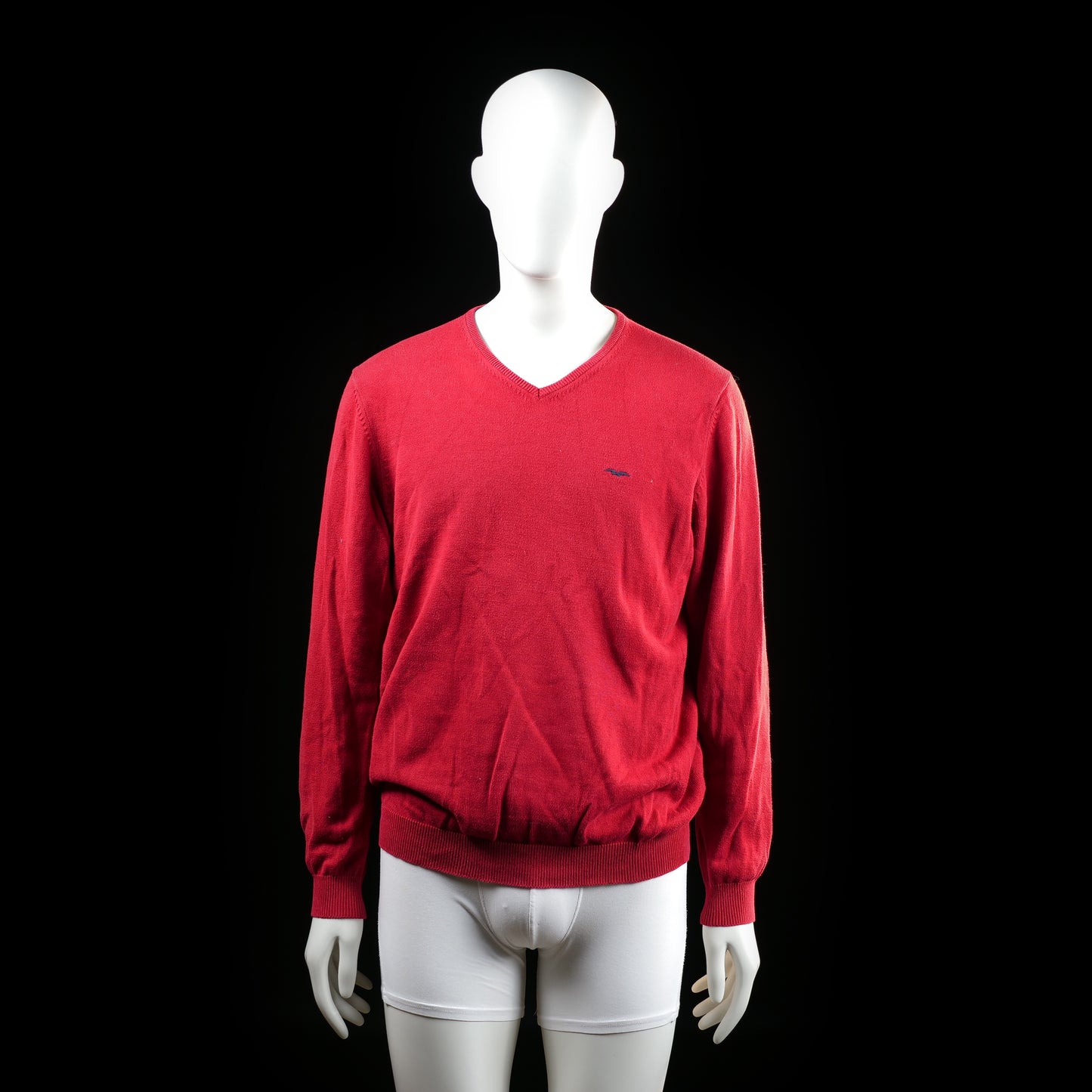 Hampton Republic - Sweater - Red & Navy - Size M - Long-sleeve red sweater with a V-neckline and ribbed cuffs and hem. Small blue embroidered logo on the left chest.
