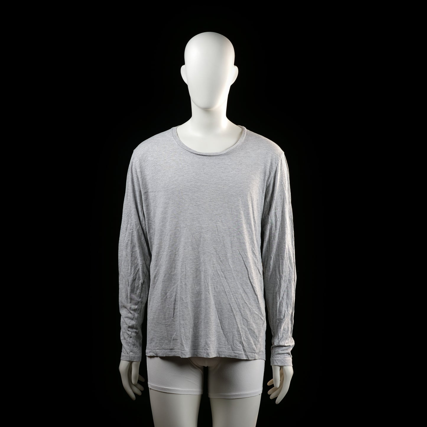 Soc - Long-sleeve top - Light Gray - Size XL - Plain long-sleeve top with a round neckline and no visible embellishments or closures. The hem is straight, and the fabric appears slightly wrinkled.