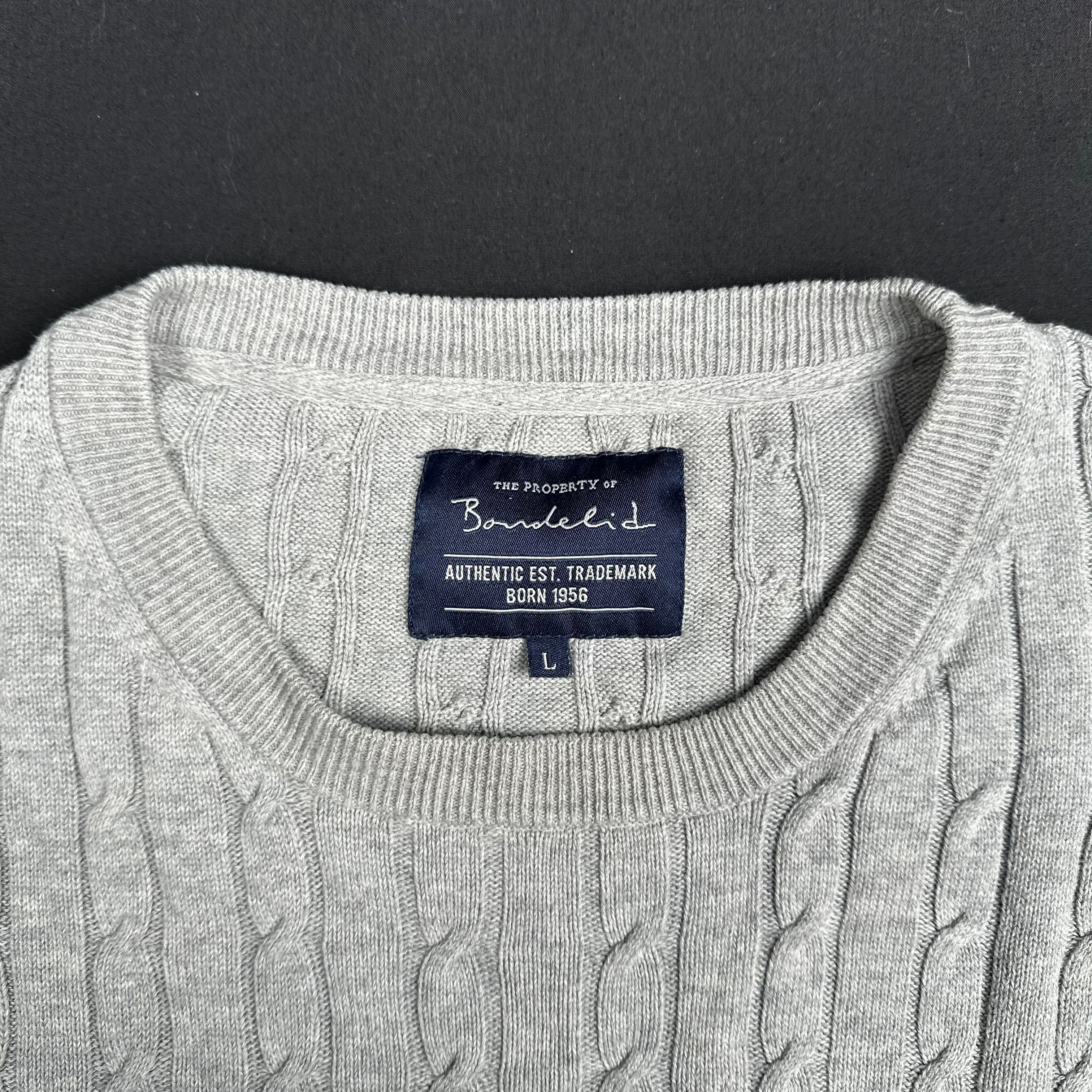 Sweater - Light Gray - Size L