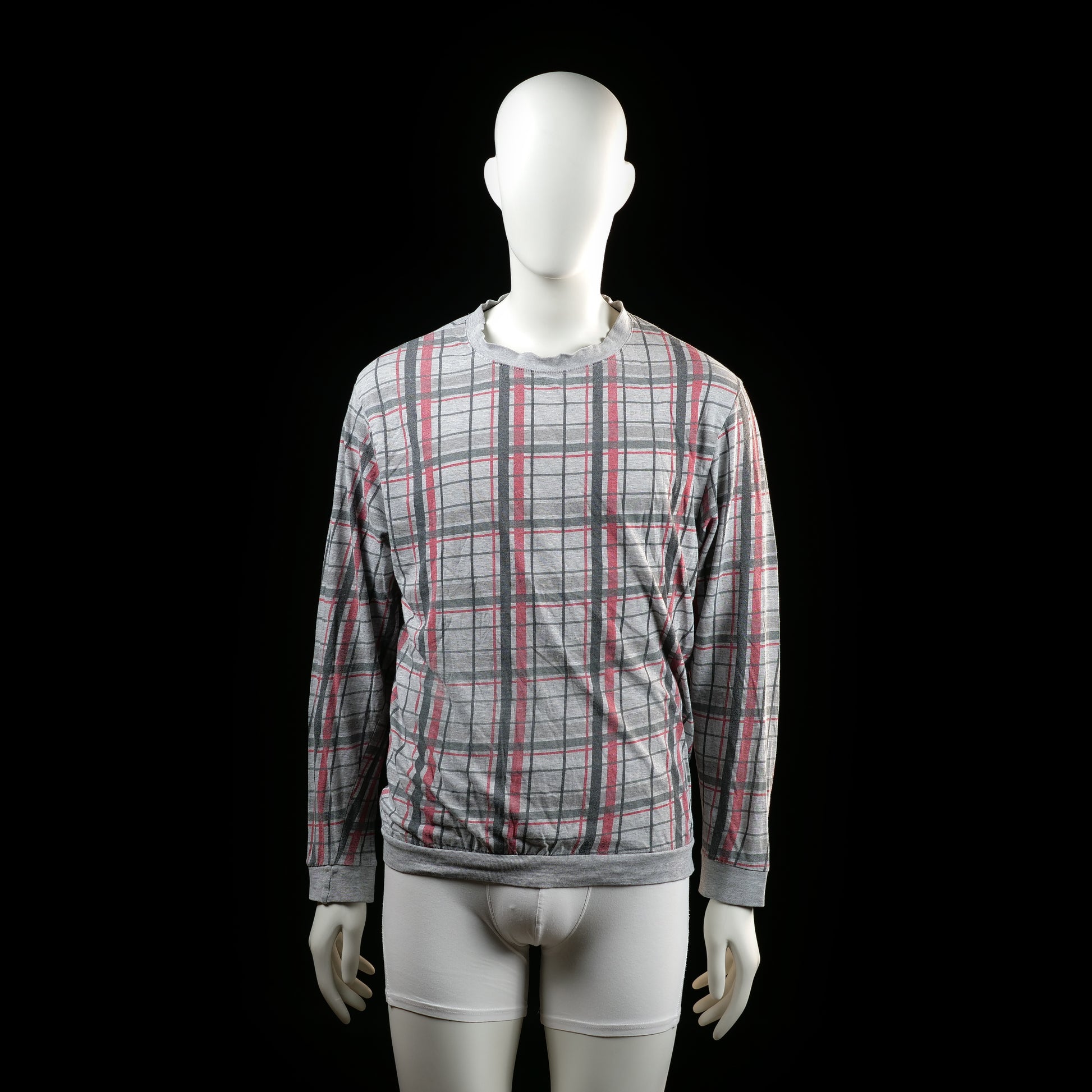Identic - Sweatshirt - Light Gray & Red - Size M - Long-sleeve sweatshirt with a crew neckline and ribbed cuffs and hem. Features an all-over plaid pattern in red, black, and gray on a light gray base.
