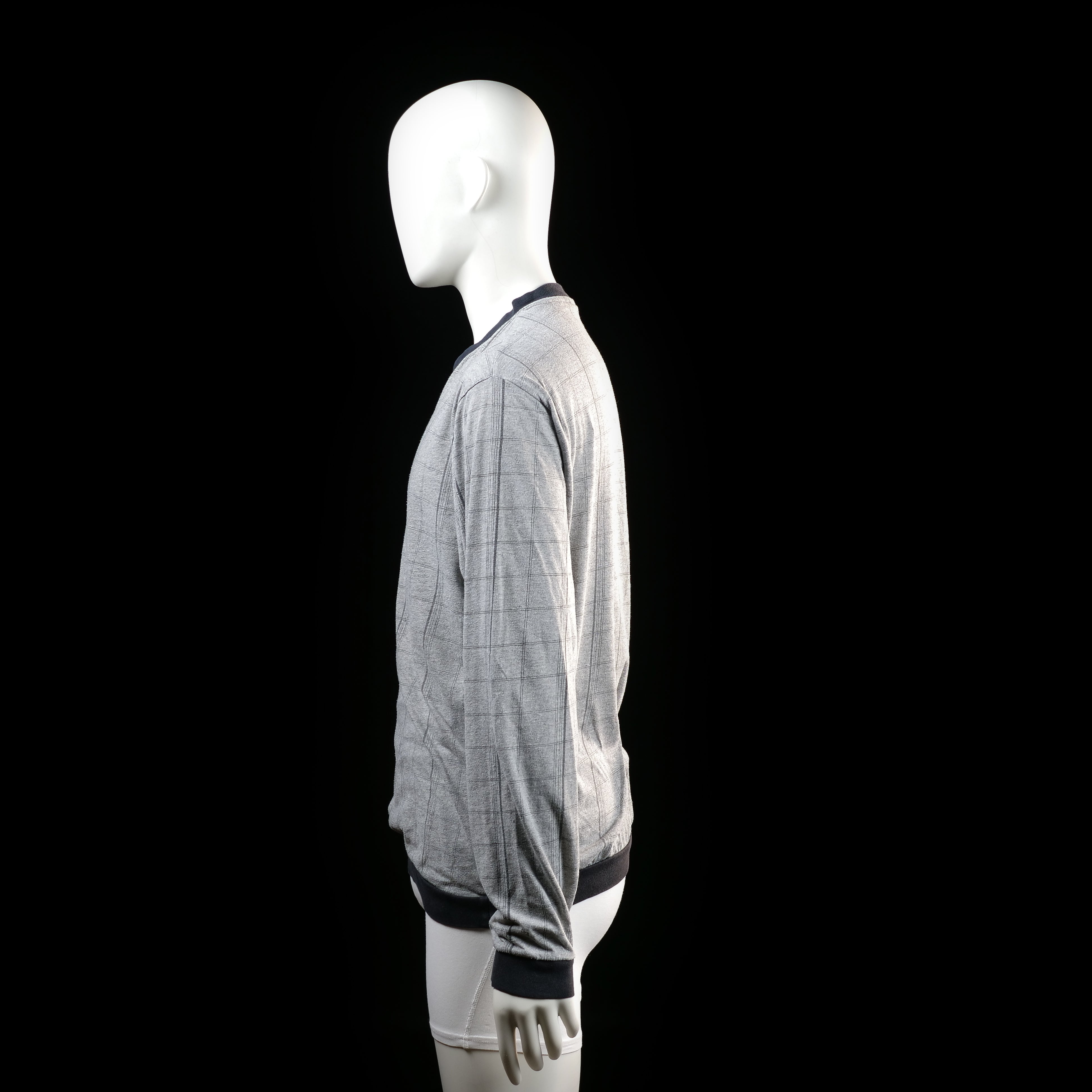Sweater - Light Gray & Black - Size M