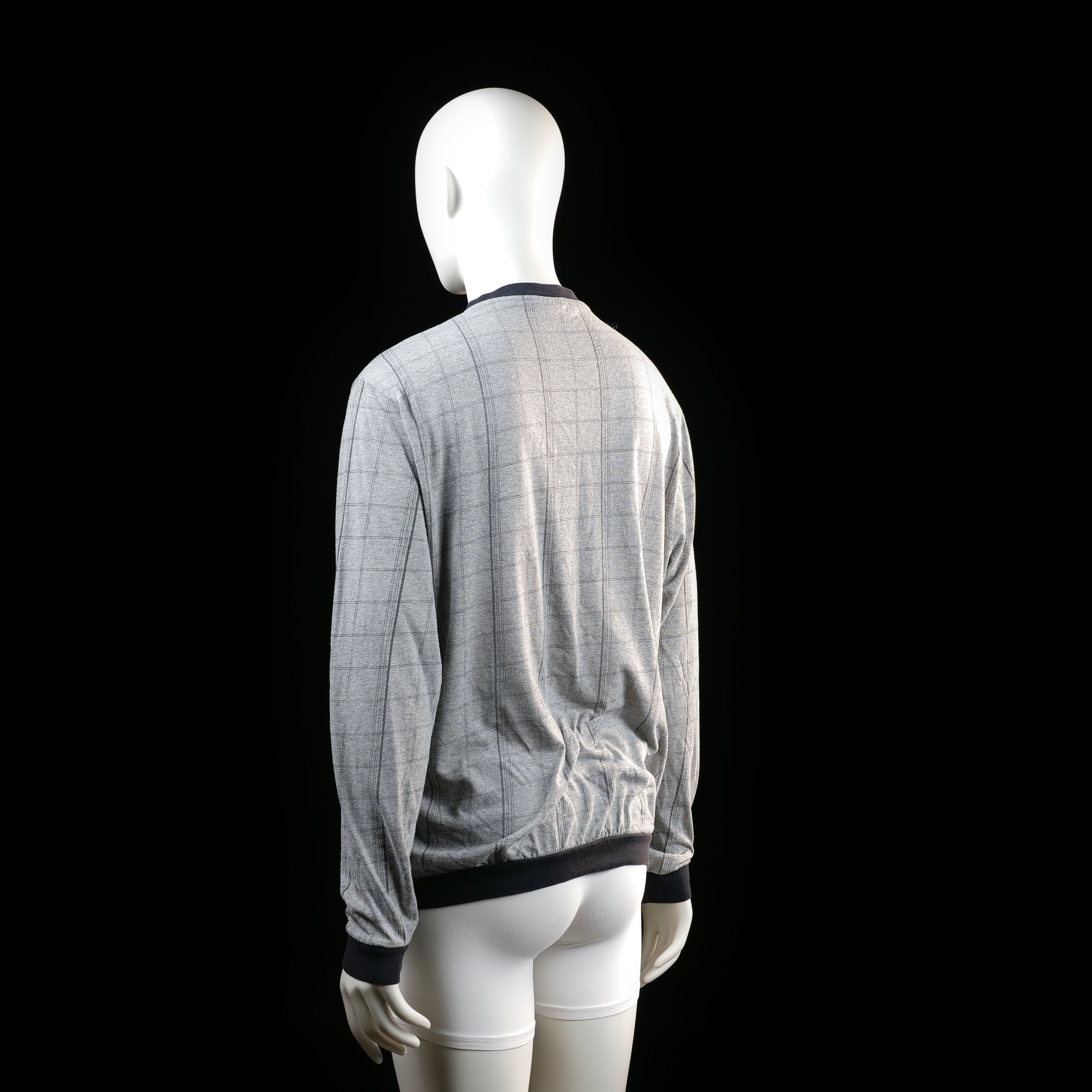 Sweater - Light Gray & Black - Size M