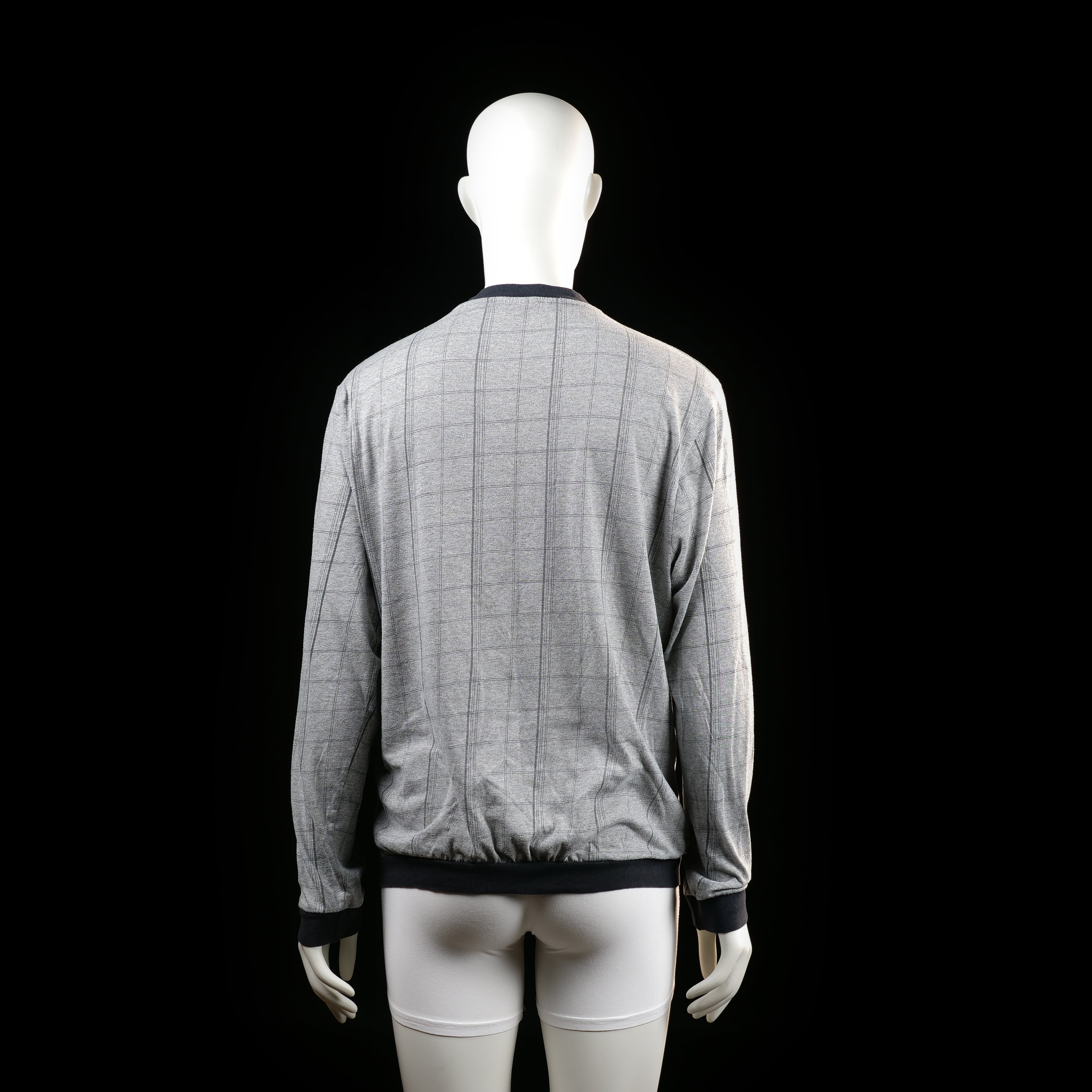 Sweater - Light Gray & Black - Size M