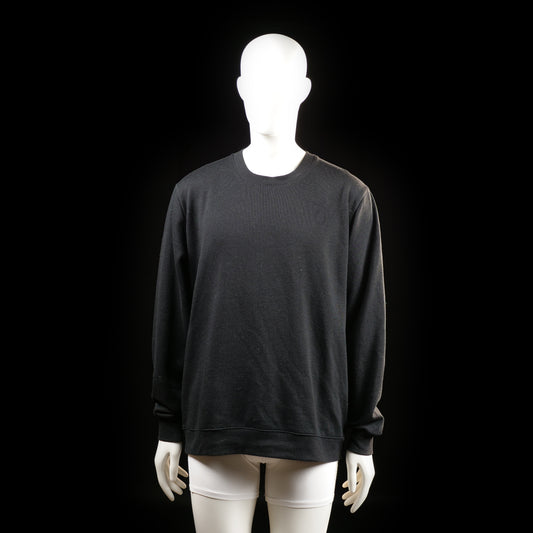 Smog - Sweatshirt - Black - Size L - Solid black crewneck sweatshirt with long sleeves and ribbed cuffs and hem. No visible graphics, patterns, or embellishments.