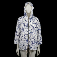 Hoodie - White & Navy - Size XXL - White zip-up hoodie with a navy blue batik pattern and three-quarter sleeves. Features drawstring detail at the hem and two front patch pockets.