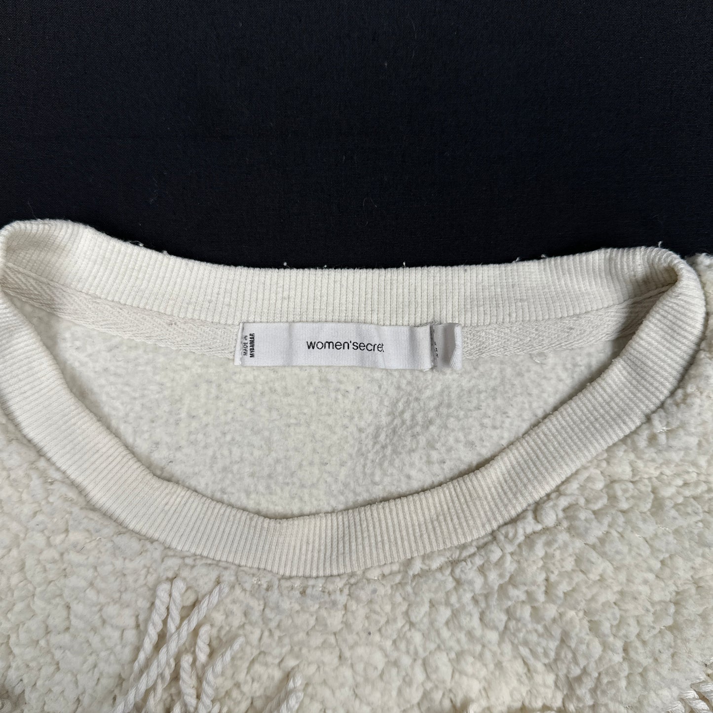 Sweatshirt - Ivory - Size M