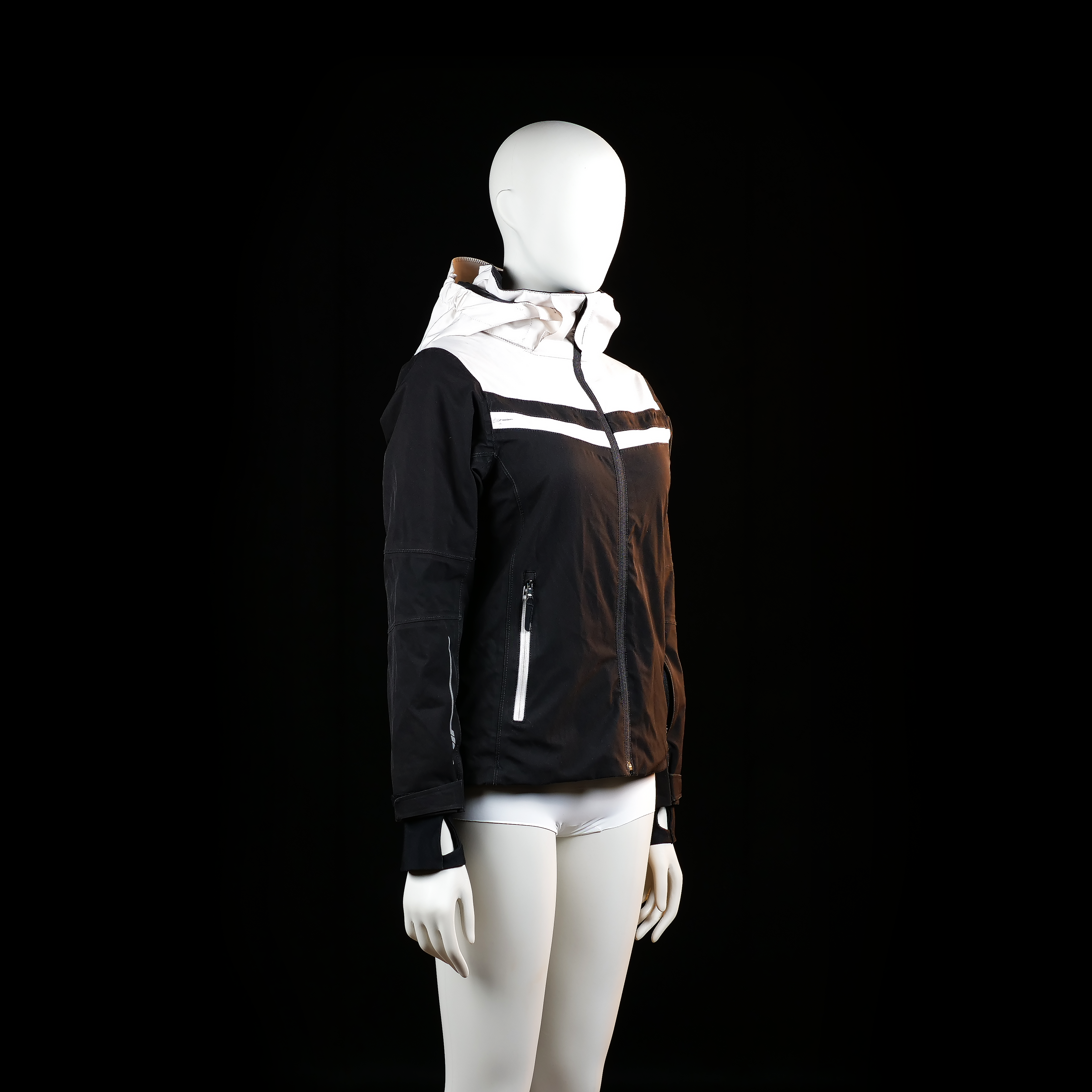 Windbreaker - Black & White - Size 158