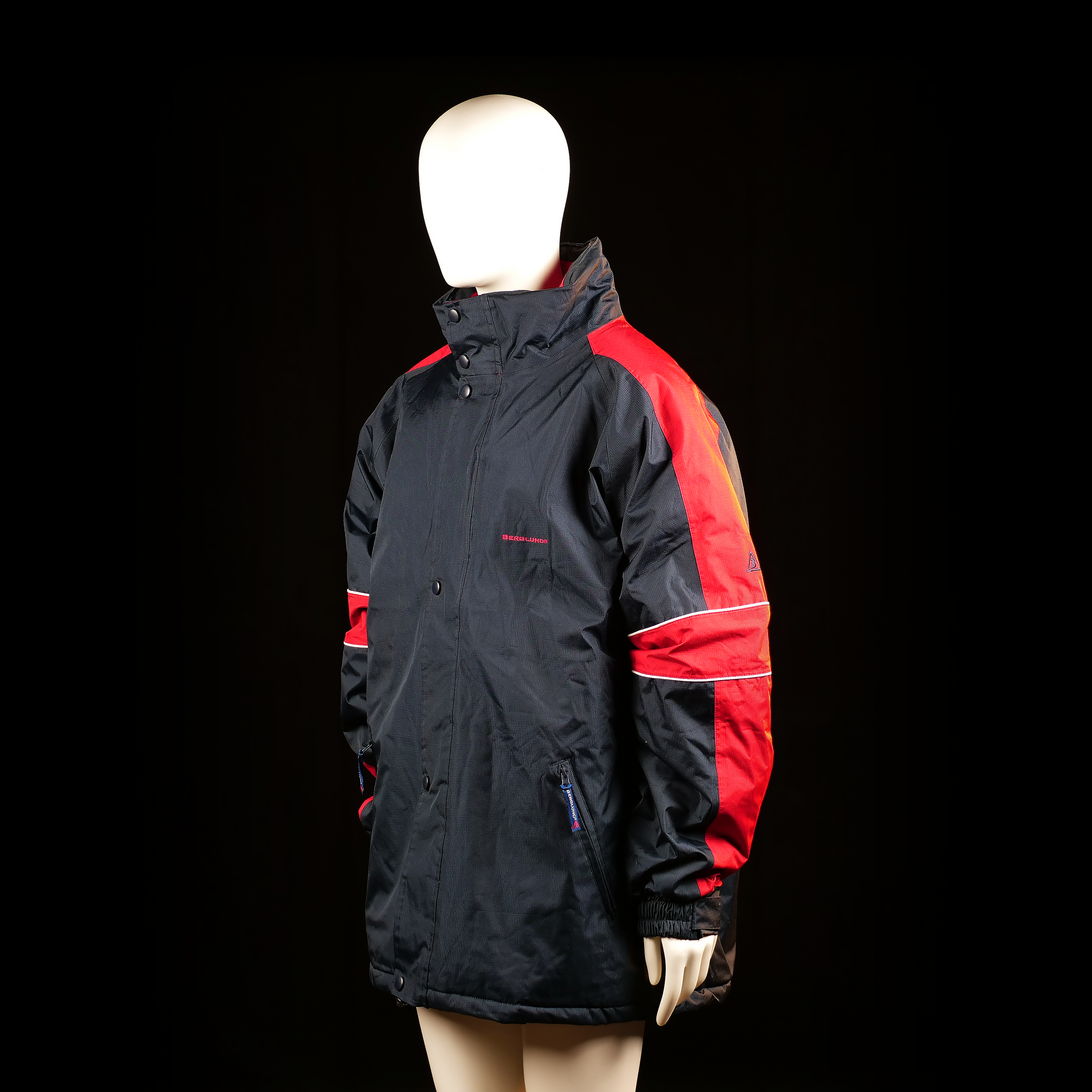 Windbreaker - Black & Red - Size 2XL