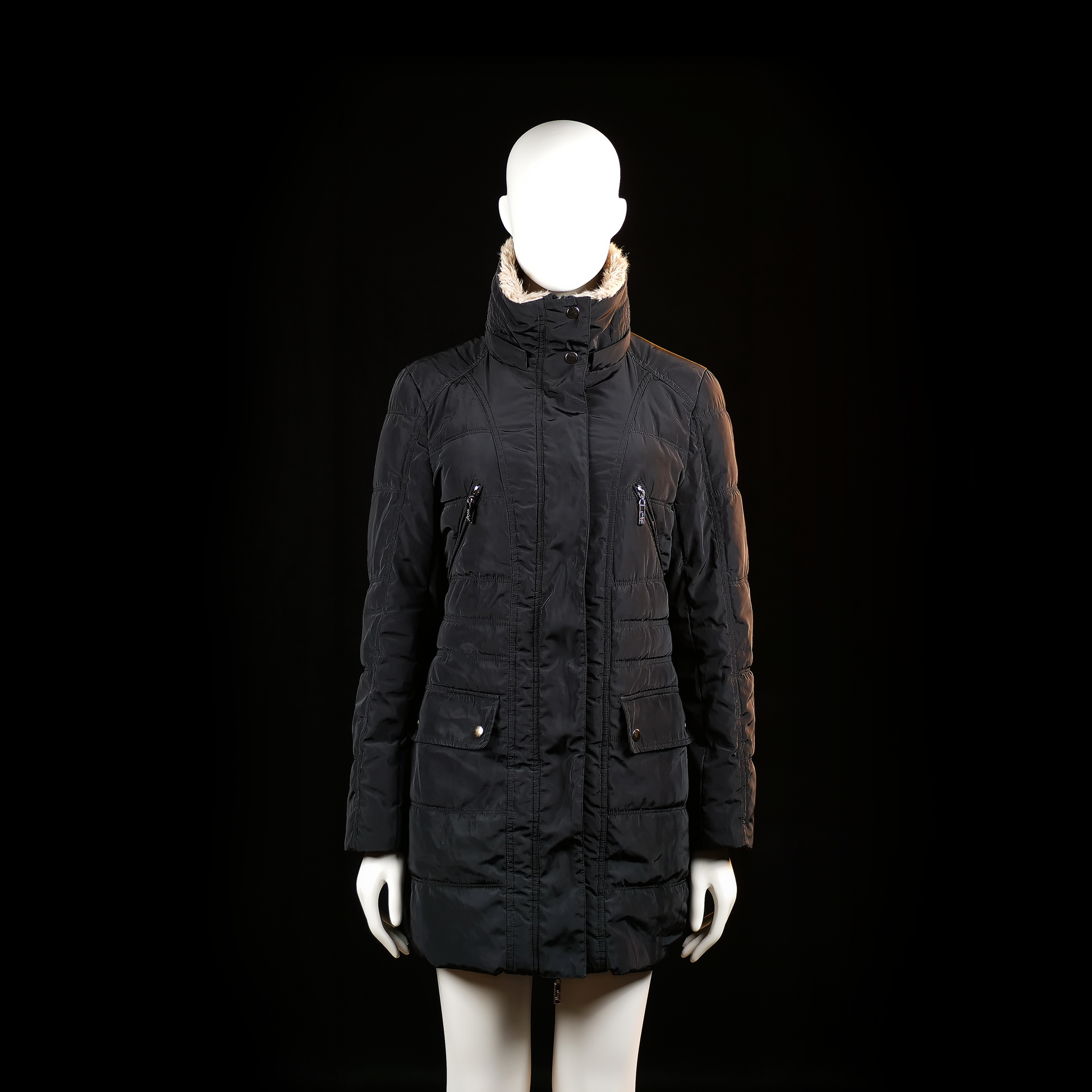 Poolgirl - Parka - Black - Size M - Long padded coat with horizontal quilted stitching, high stand collar lined with faux fur, and multiple front zip and flap pockets. Features a front zipper with a snap-button placket for added wind protection.