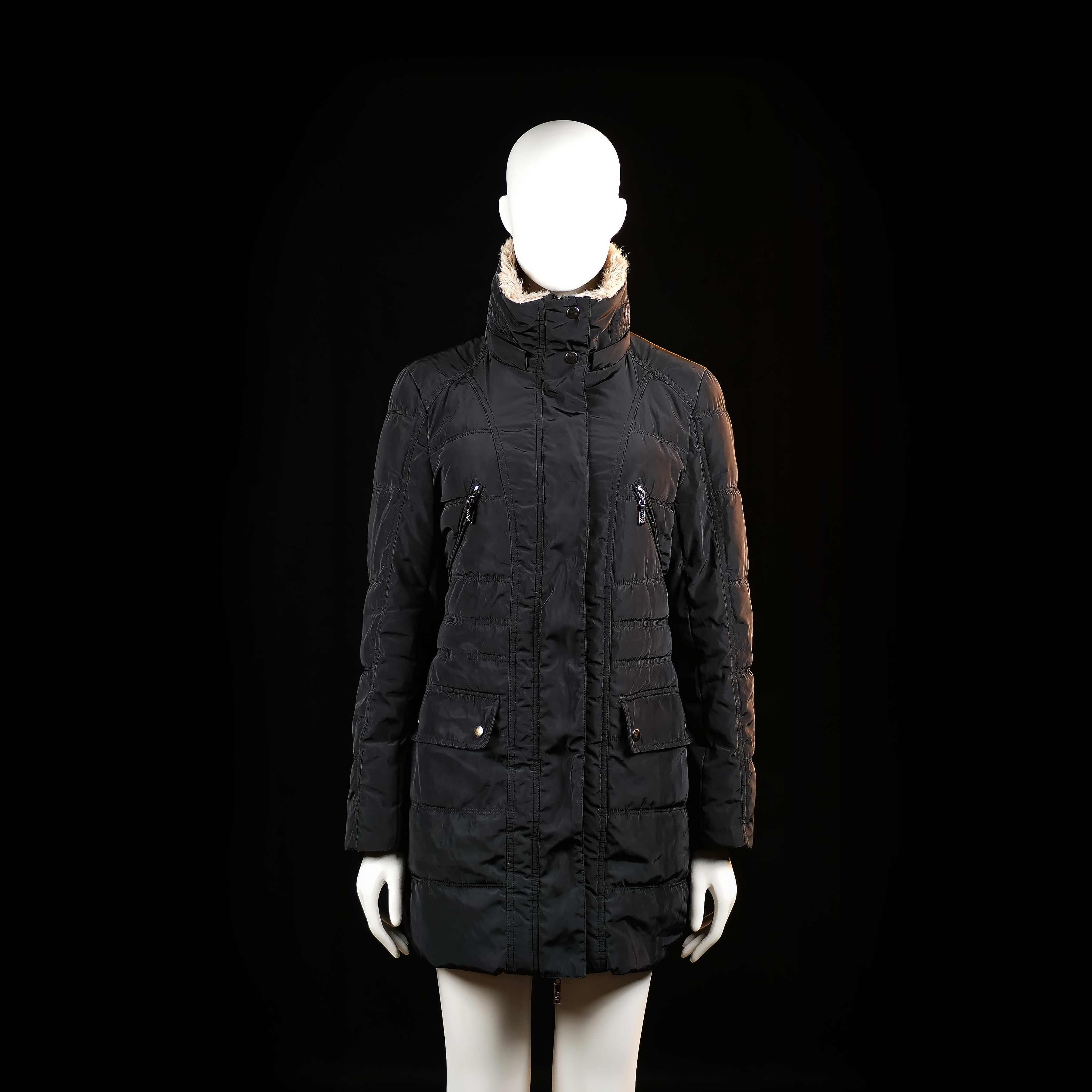 Poolgirl - Parka - Black - Size M - Long padded coat with horizontal quilted stitching, high stand collar lined with faux fur, and multiple front zip and flap pockets. Features a front zipper with a snap-button placket for added wind protection.
